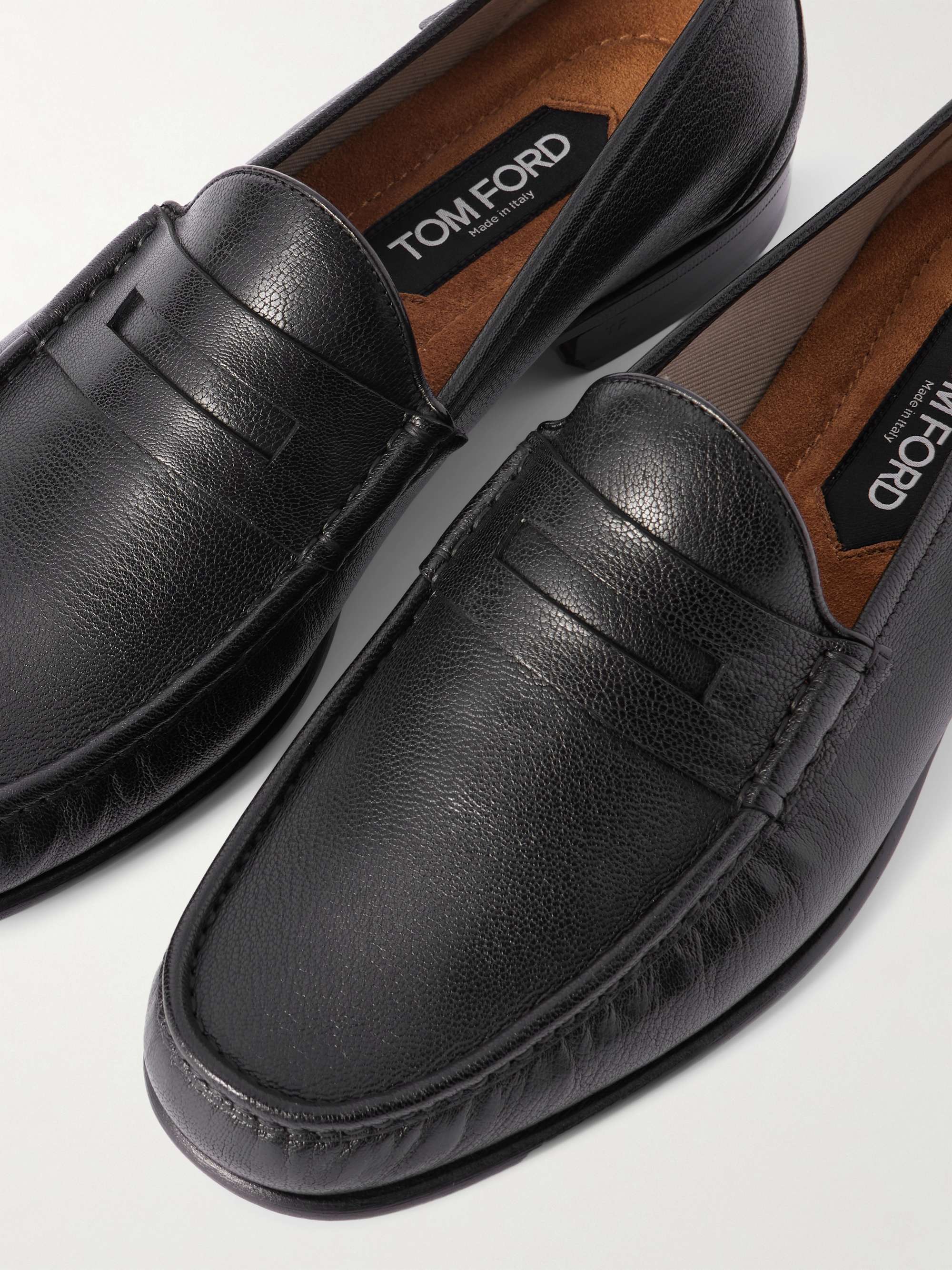 TOM FORD 