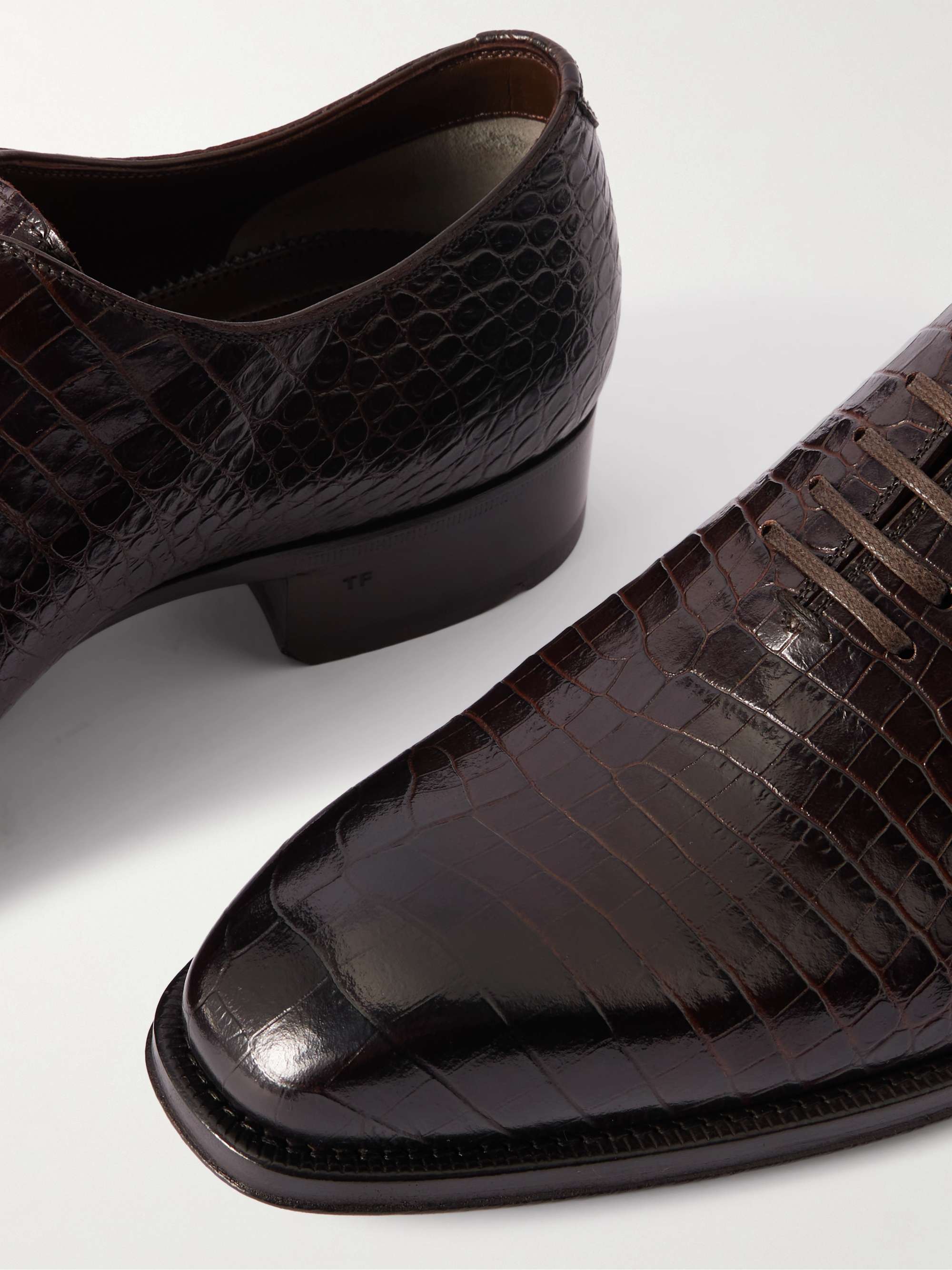 TOM FORD 