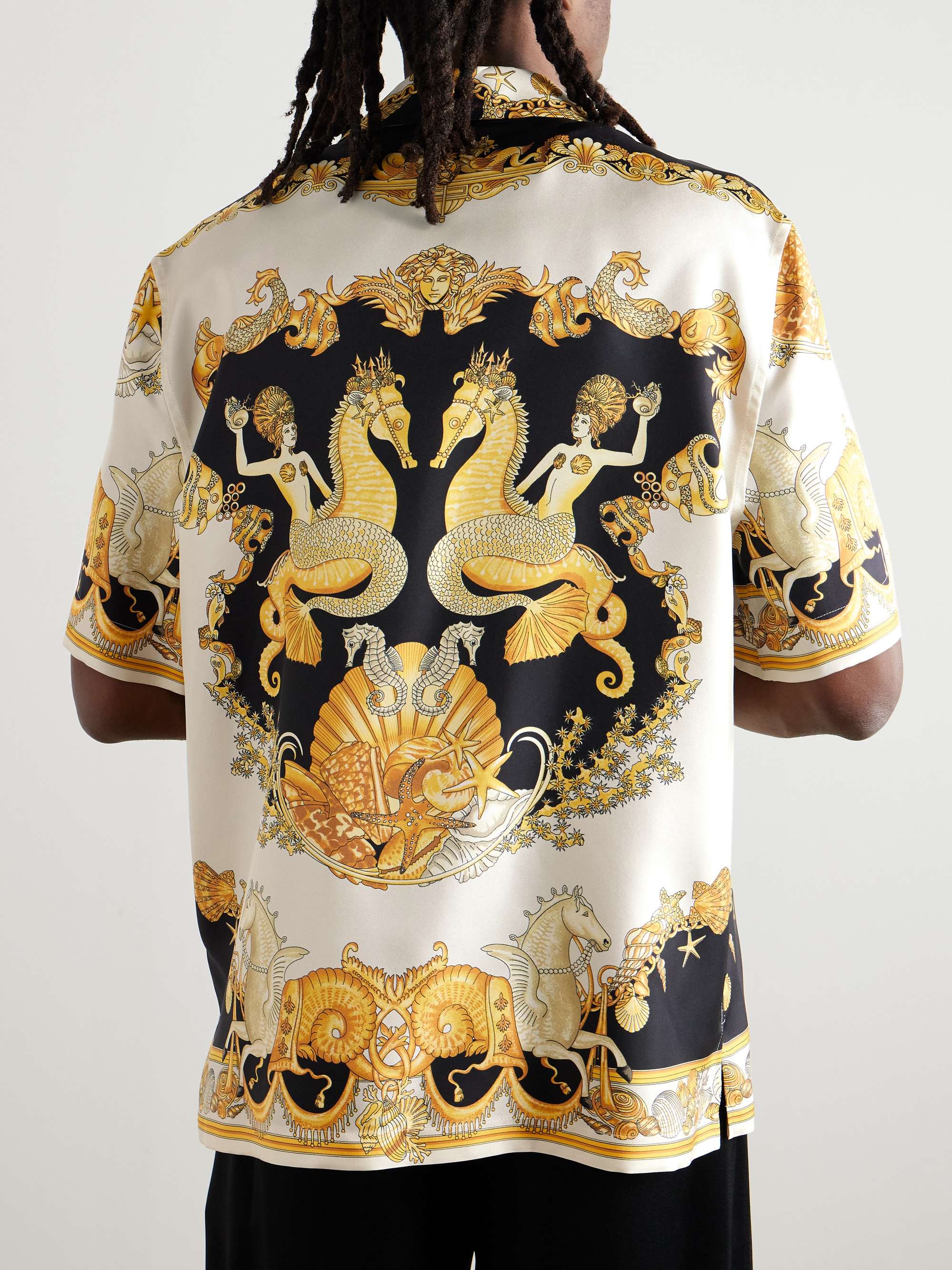 VERSACE 