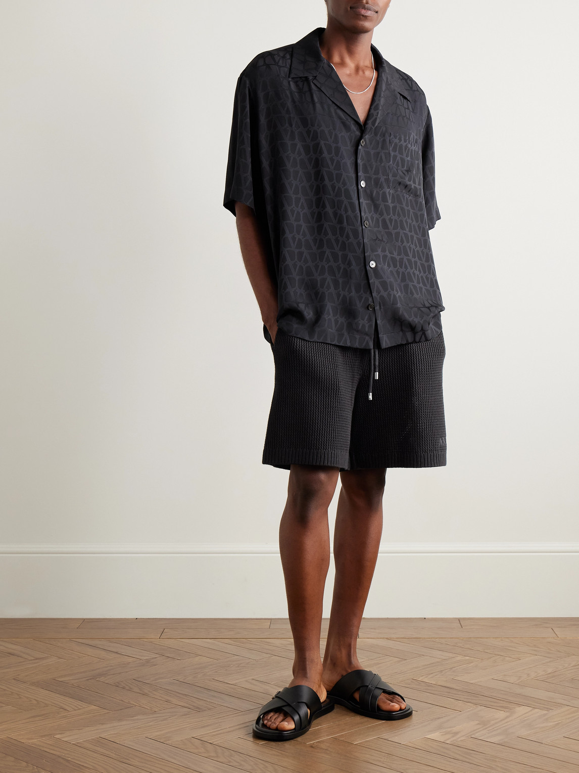 Amiri Straight-leg Logo-embroidered Crocheted Cotton Drawstring Shorts In Black
