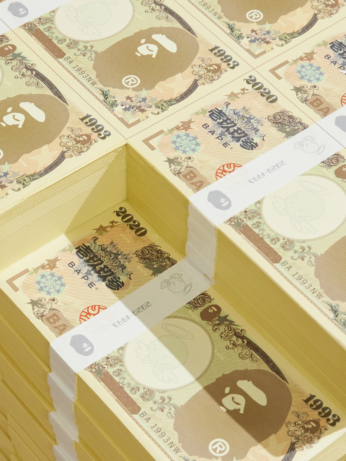  Saint Mxxxxxx - Bape Money Resin Stool - Men - Yellow 