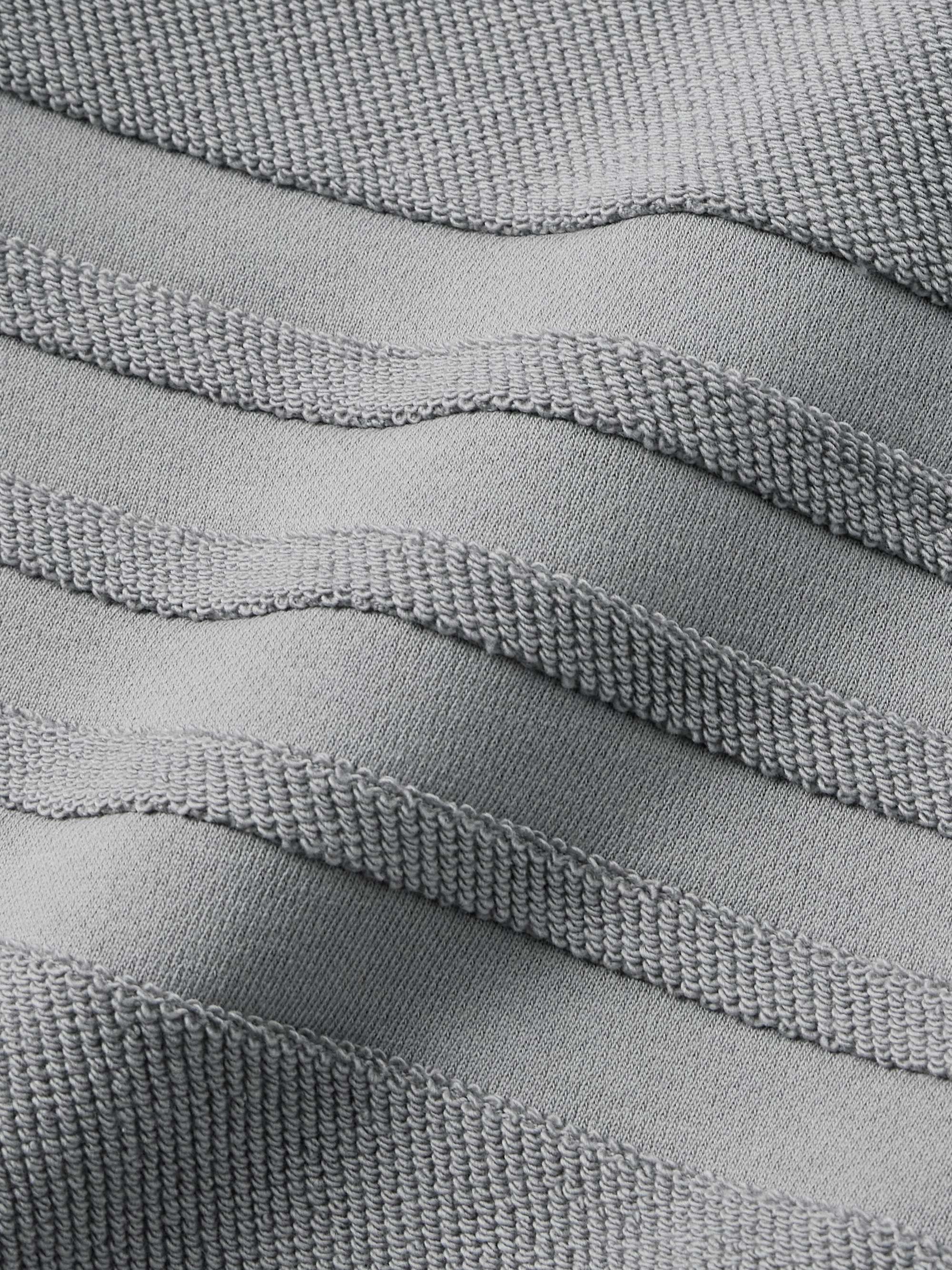 THOM BROWNE 