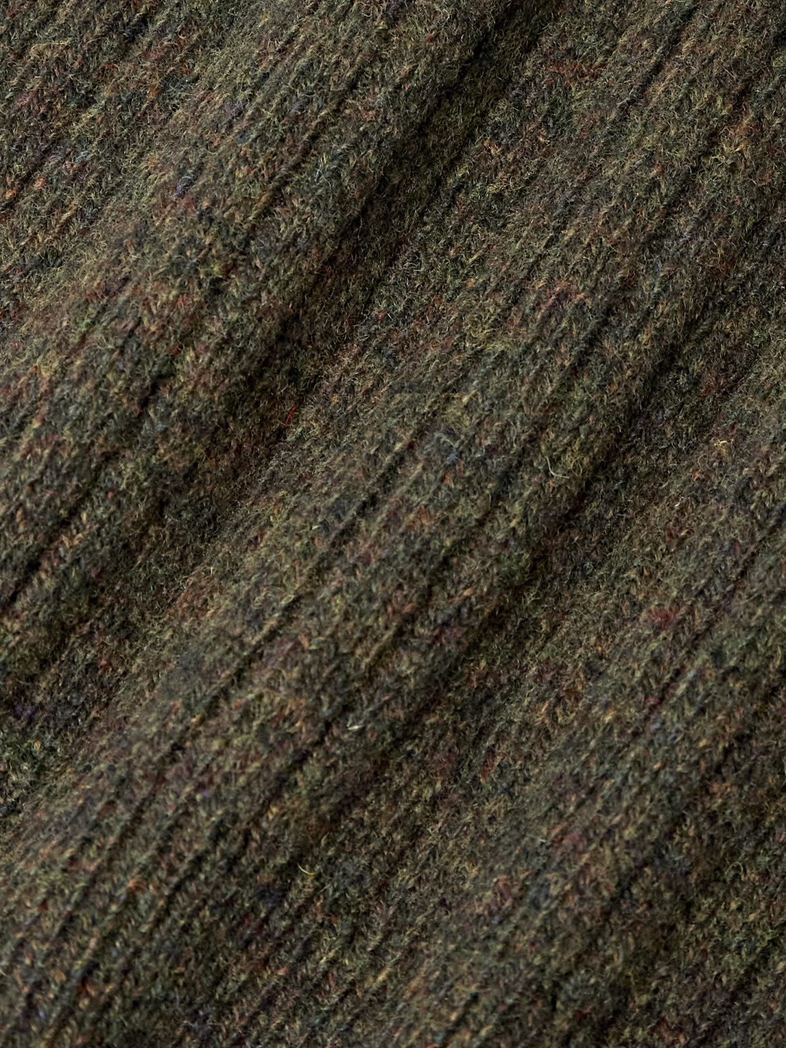 Apc Ribbed Wool Sweater In Green