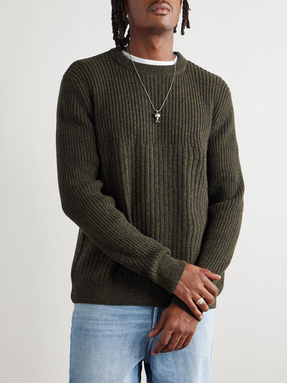 Apc Ribbed Wool Sweater In Green