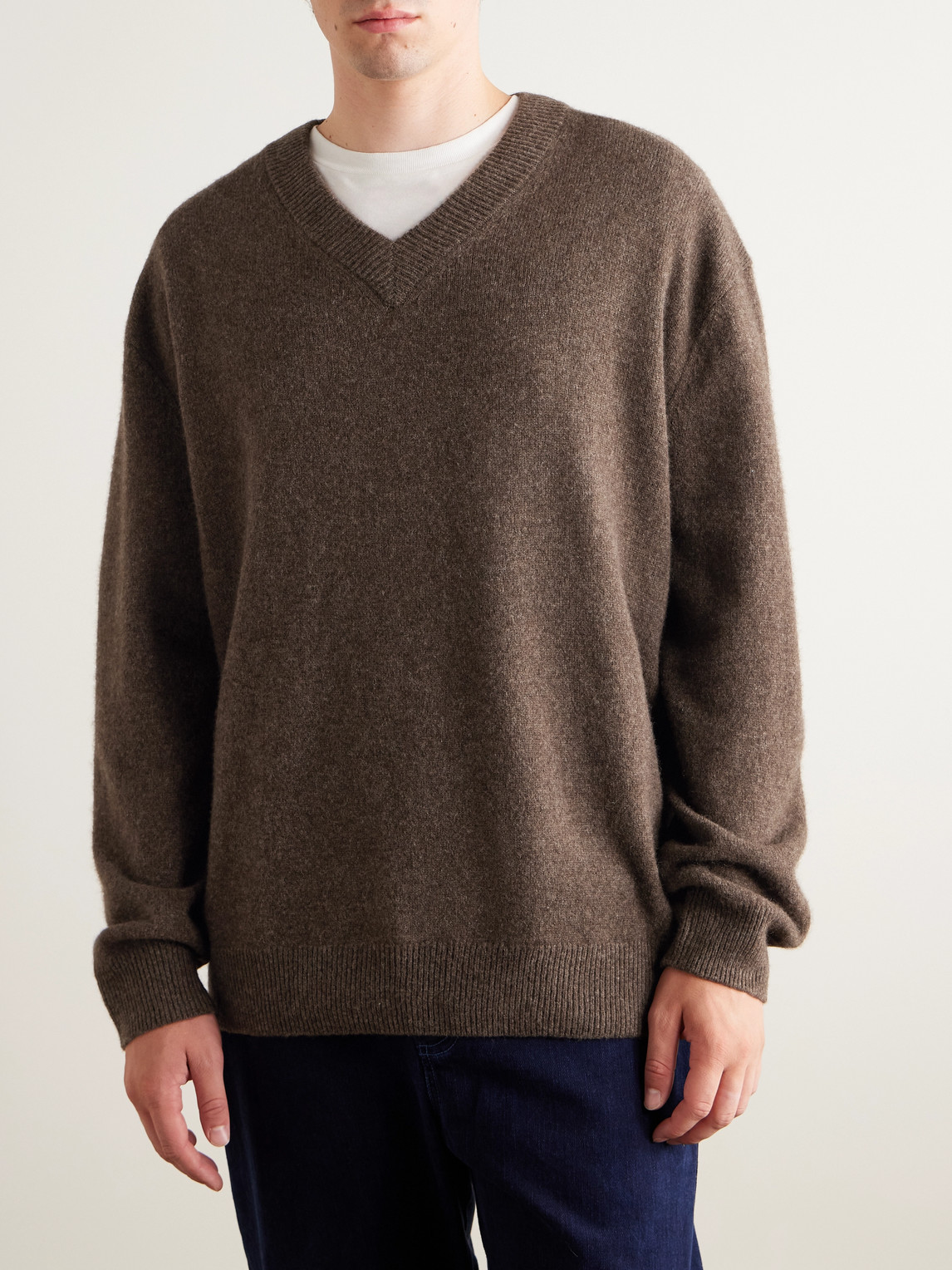 Apc Dany Wool Sweater In Brown