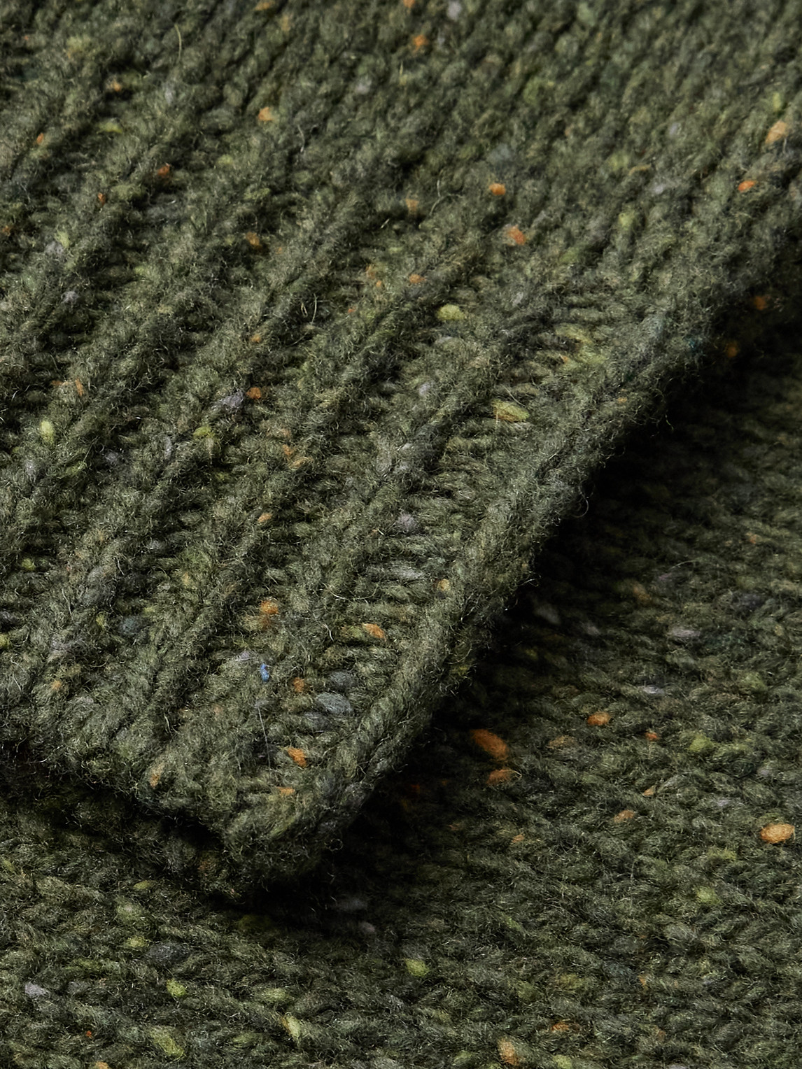 Apc Textured Knit Sweater Raglan Sleeves In Green