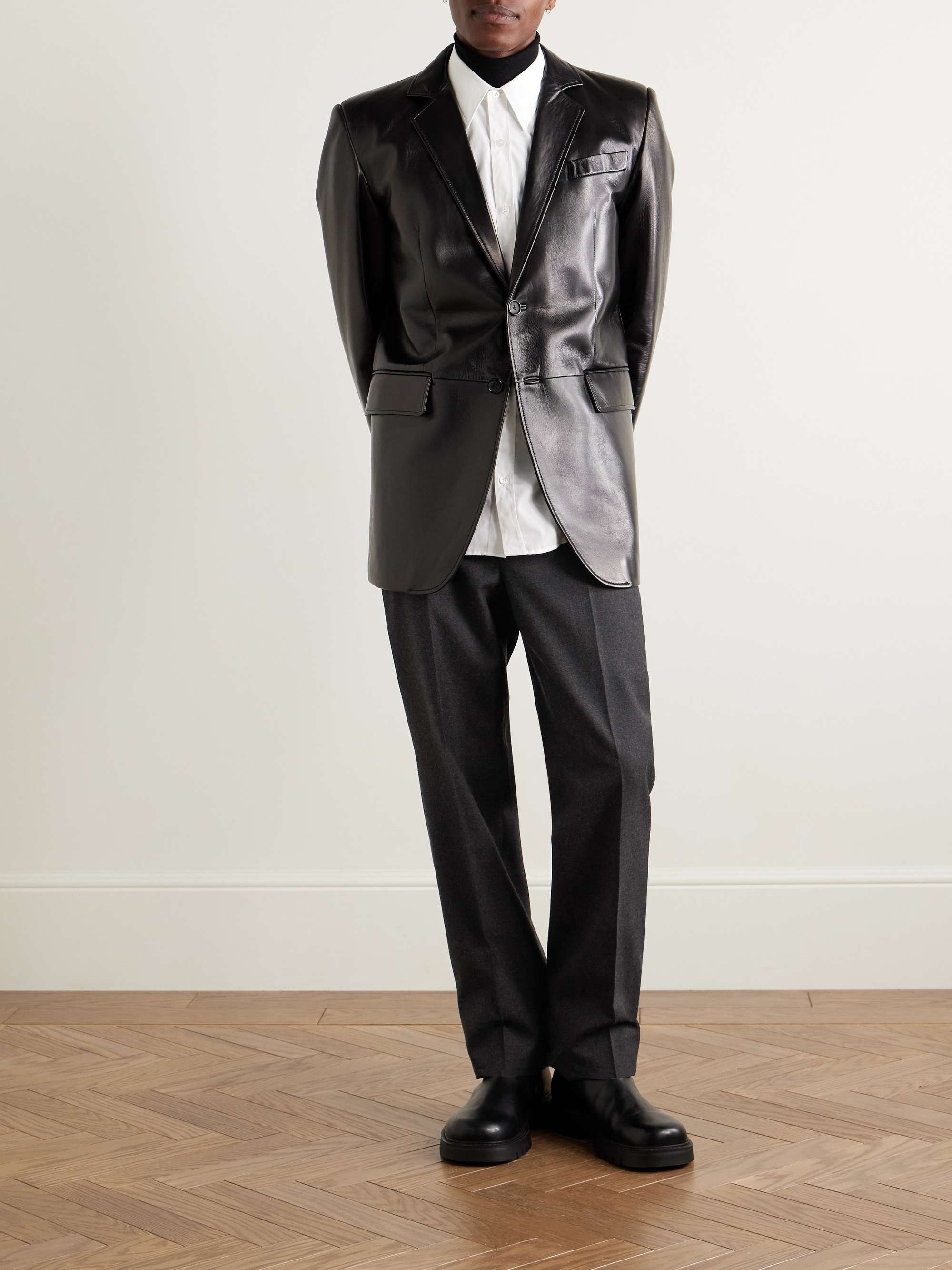 GIVENCHY 