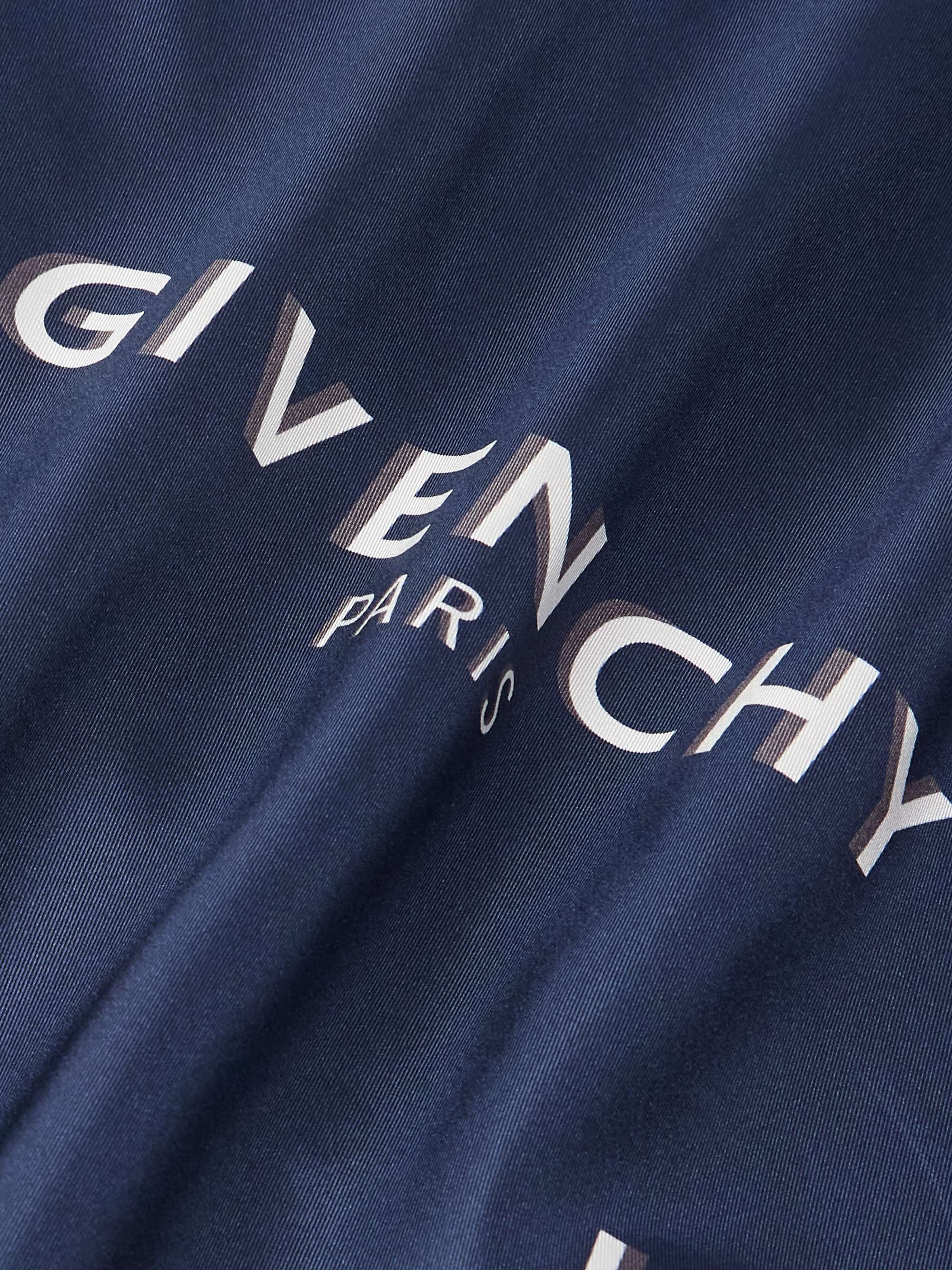 GIVENCHY 