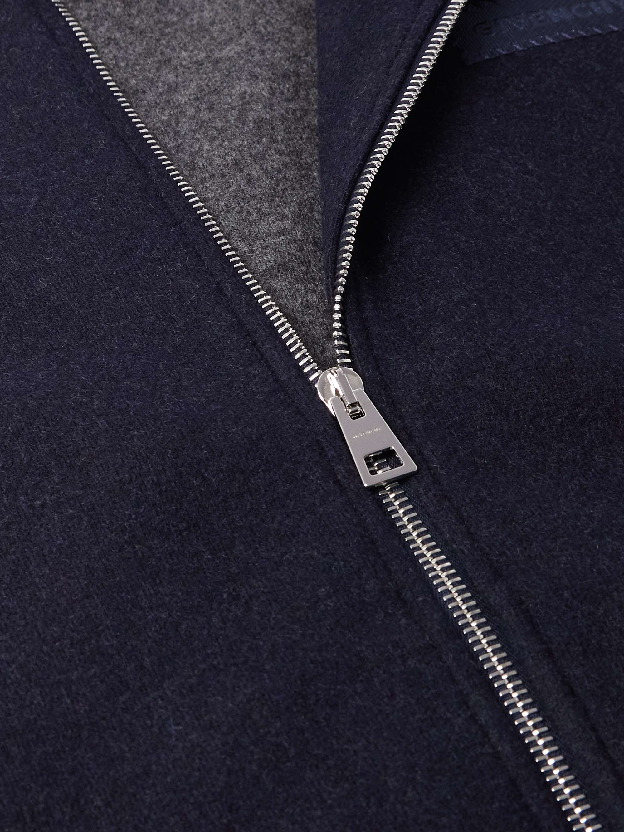 GIVENCHY 
