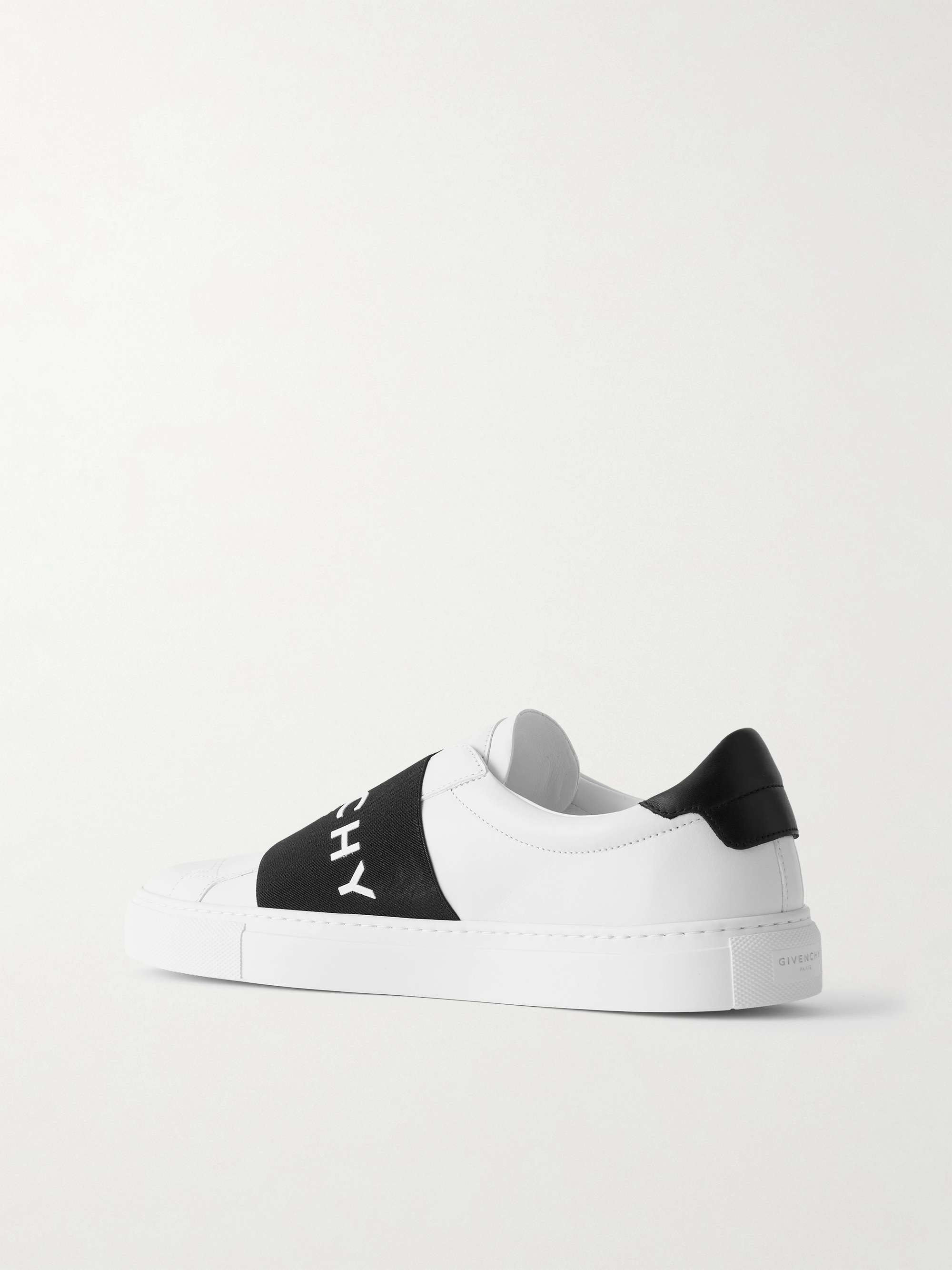 GIVENCHY 