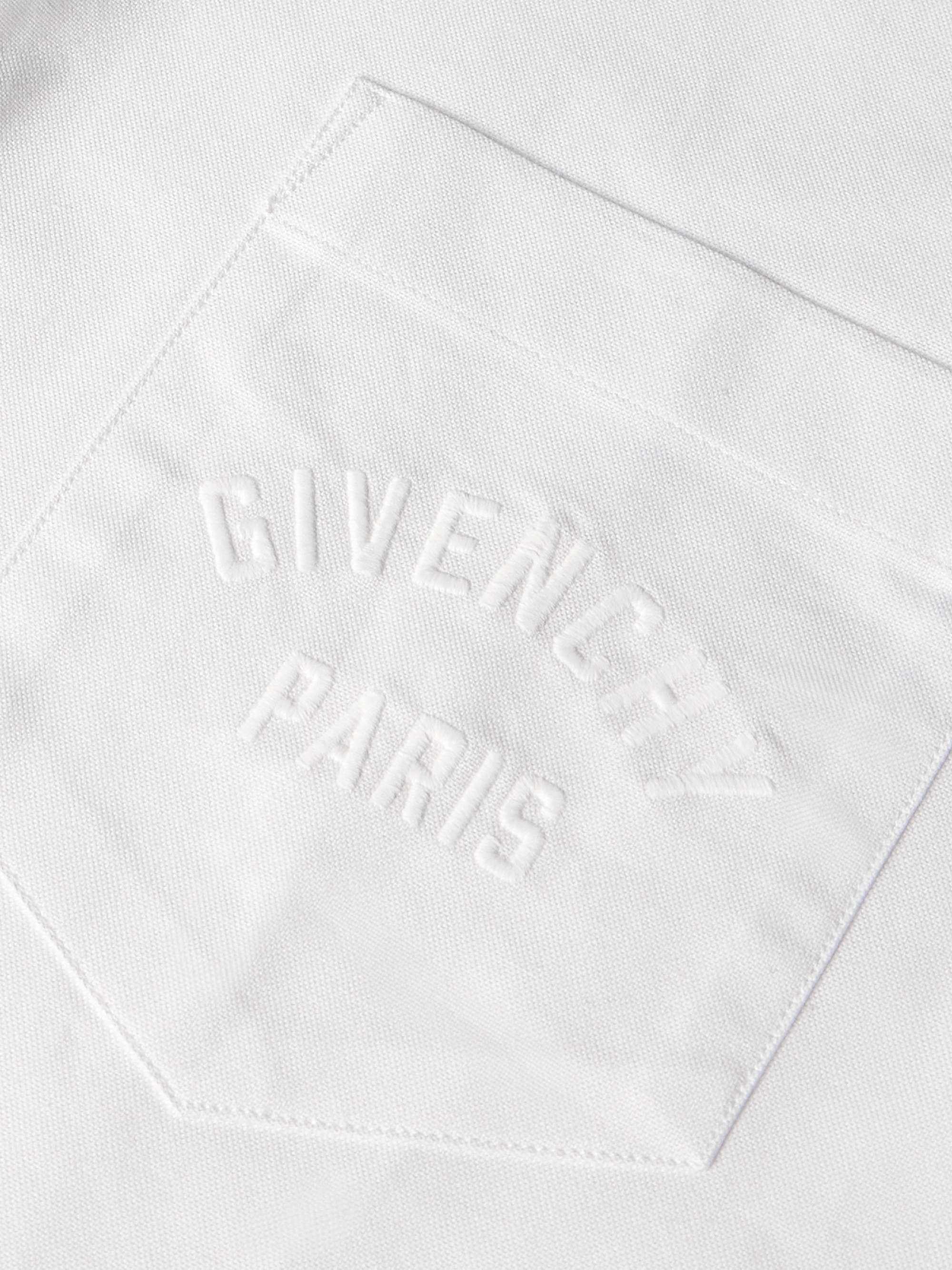 GIVENCHY 