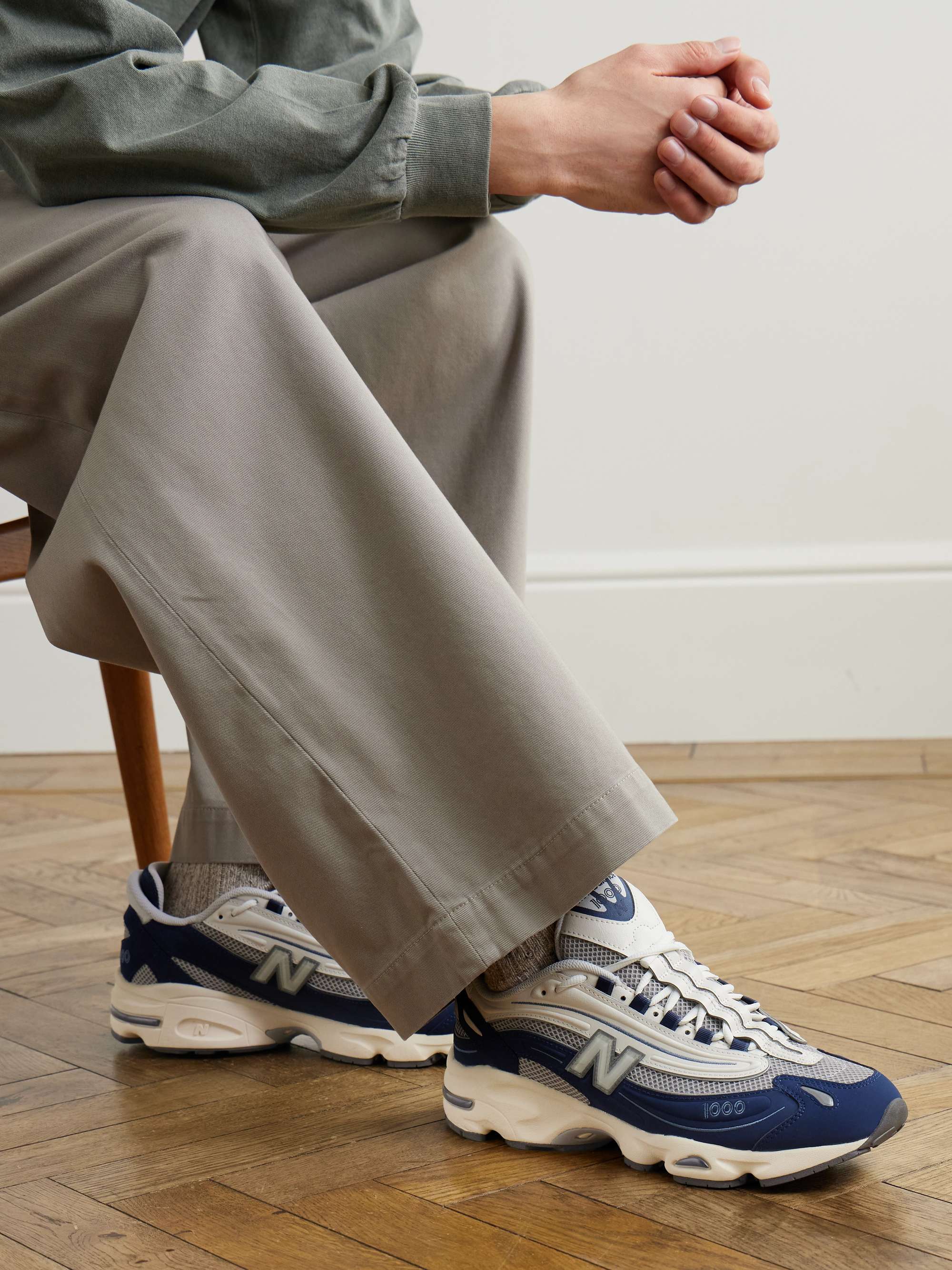 NEW BALANCE 