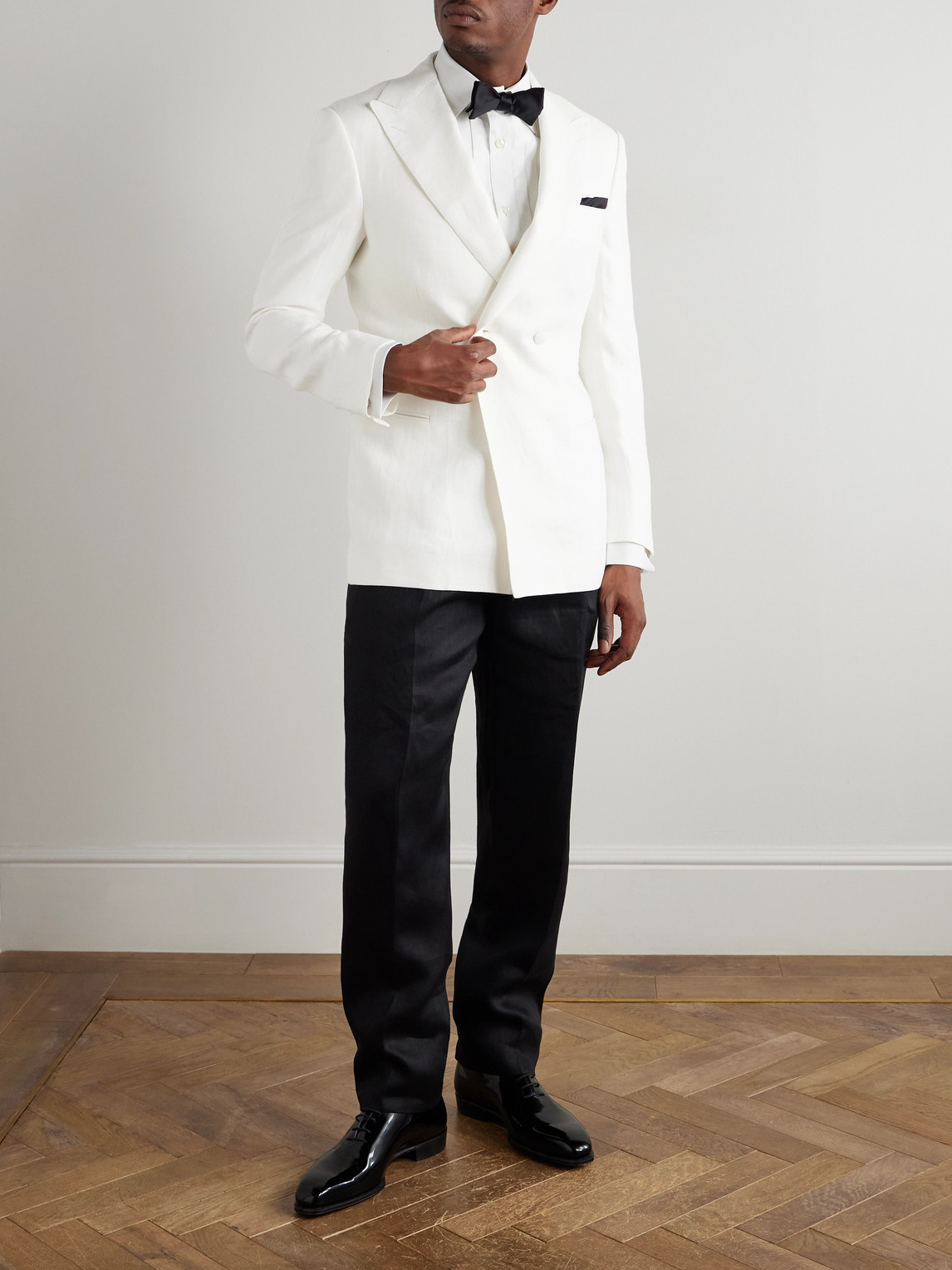 KINGSMAN DOUBLE-BREASTED HERRINGBONE LINEN TUXEDO JACKET