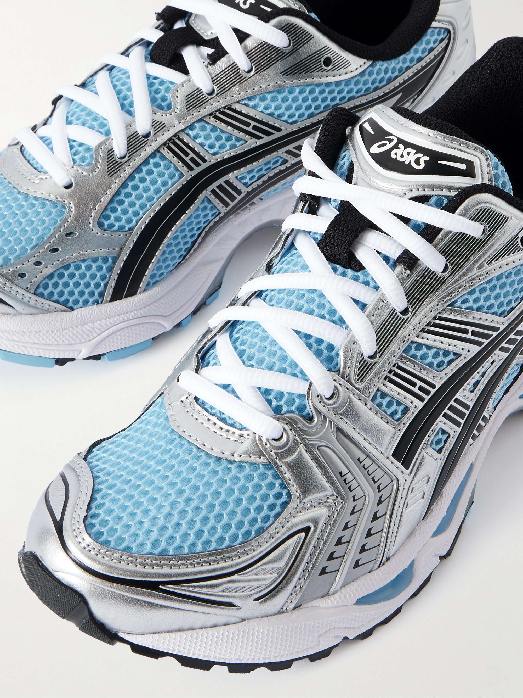 ASICS 