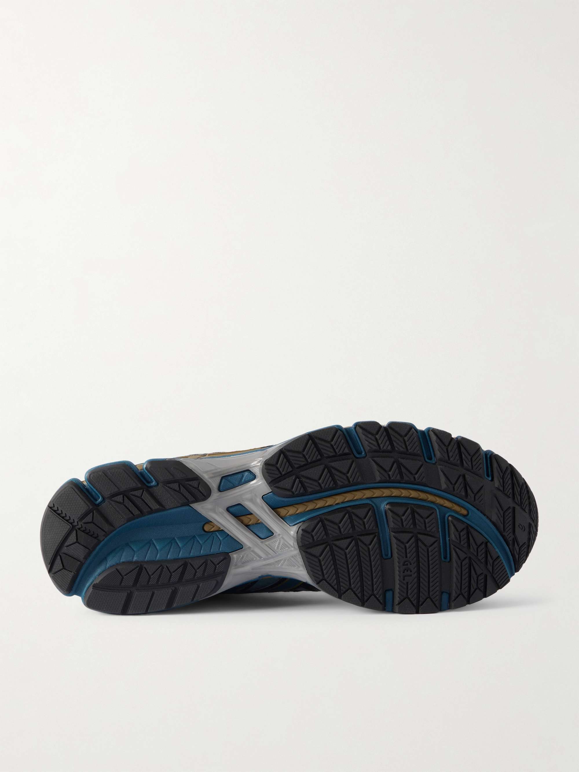 ASICS 