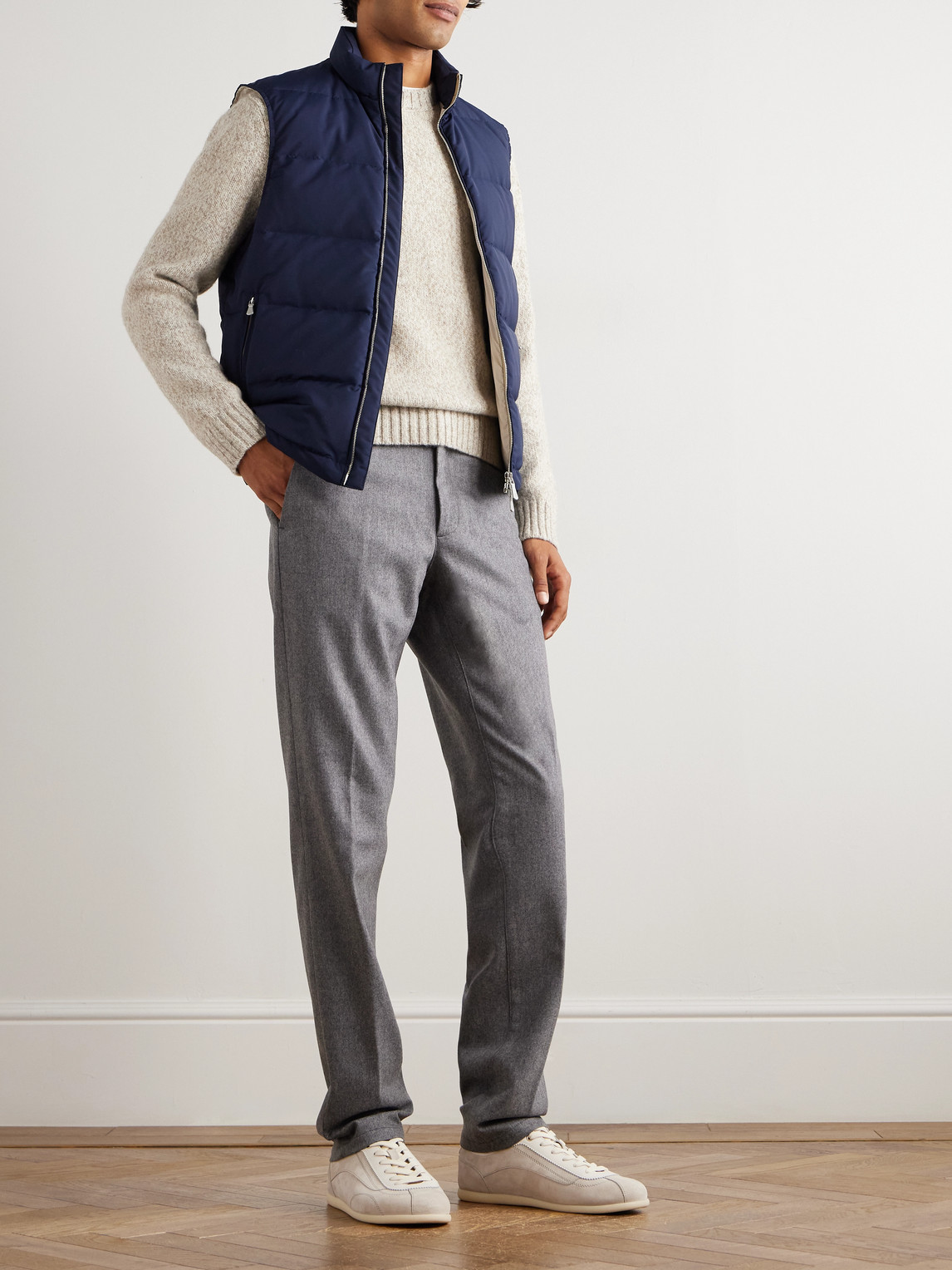 Eleventy Straight-leg Stretch Wool And Cashmere-blend Trousers In Gray