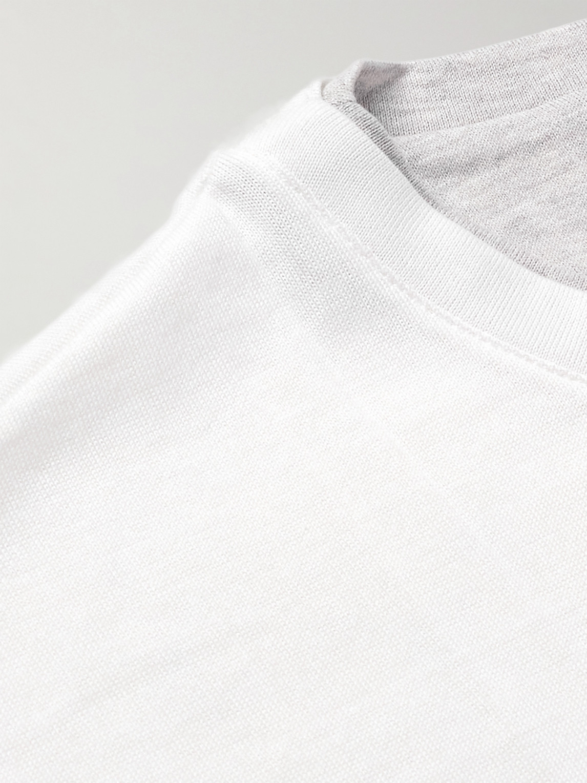 Eleventy Giza Cotton-jersey T-shirt In White