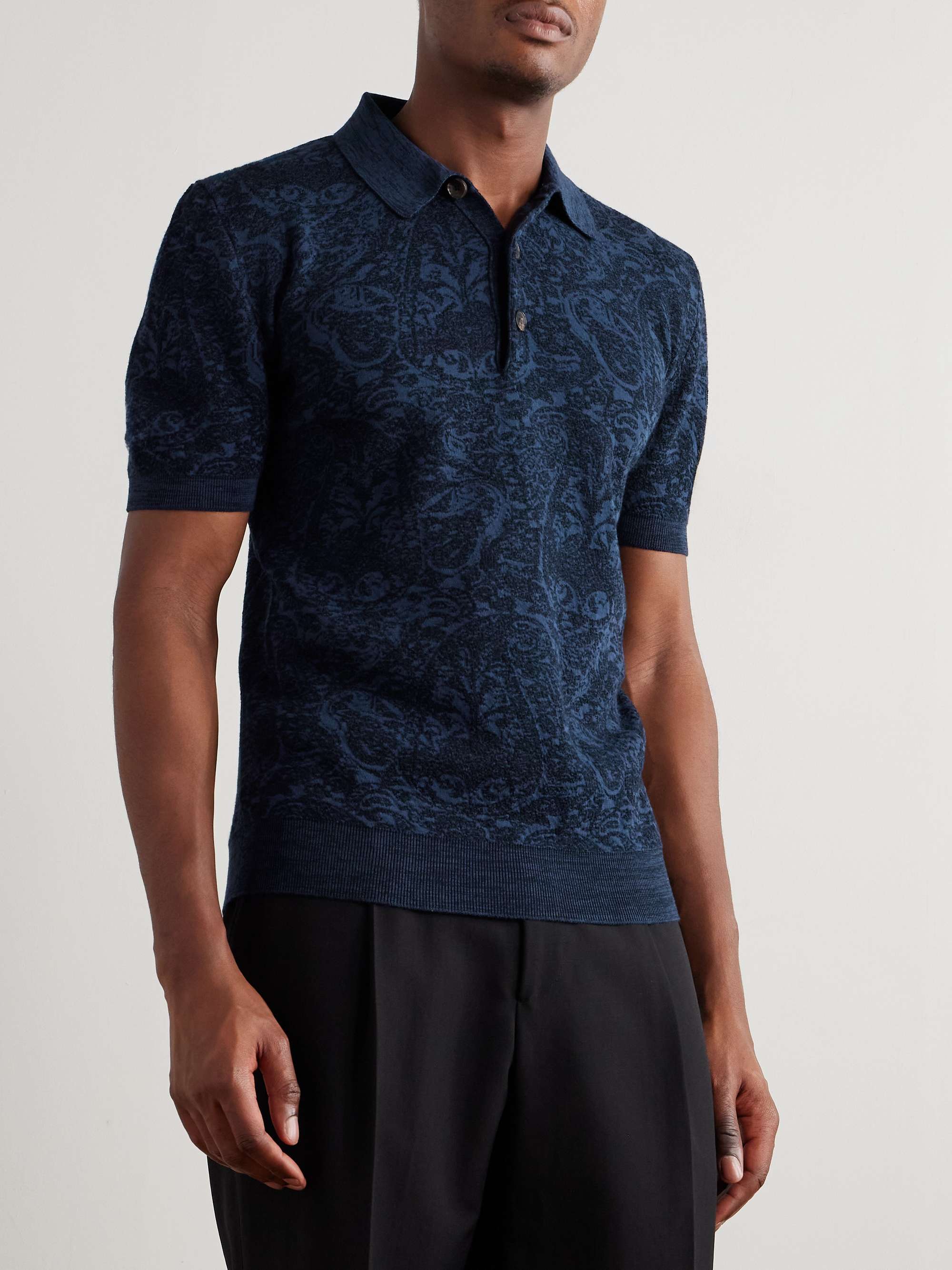 ETRO 