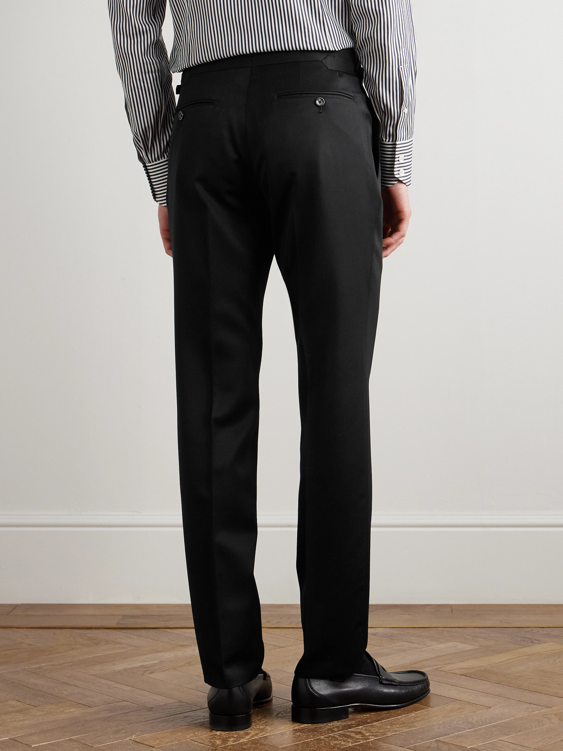 Tom Ford Shelton Slim-fit Tapered Grain De Poudre Wool And Mohair-blend Suit Trousers In Black
