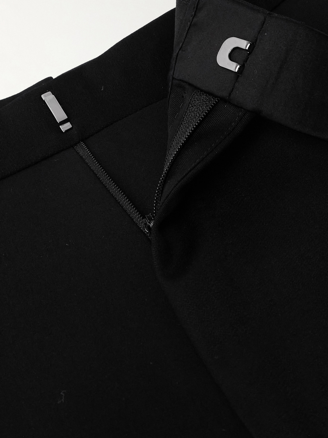 Tom Ford Shelton Slim-fit Tapered Grain De Poudre Wool And Mohair-blend Suit Trousers In Black