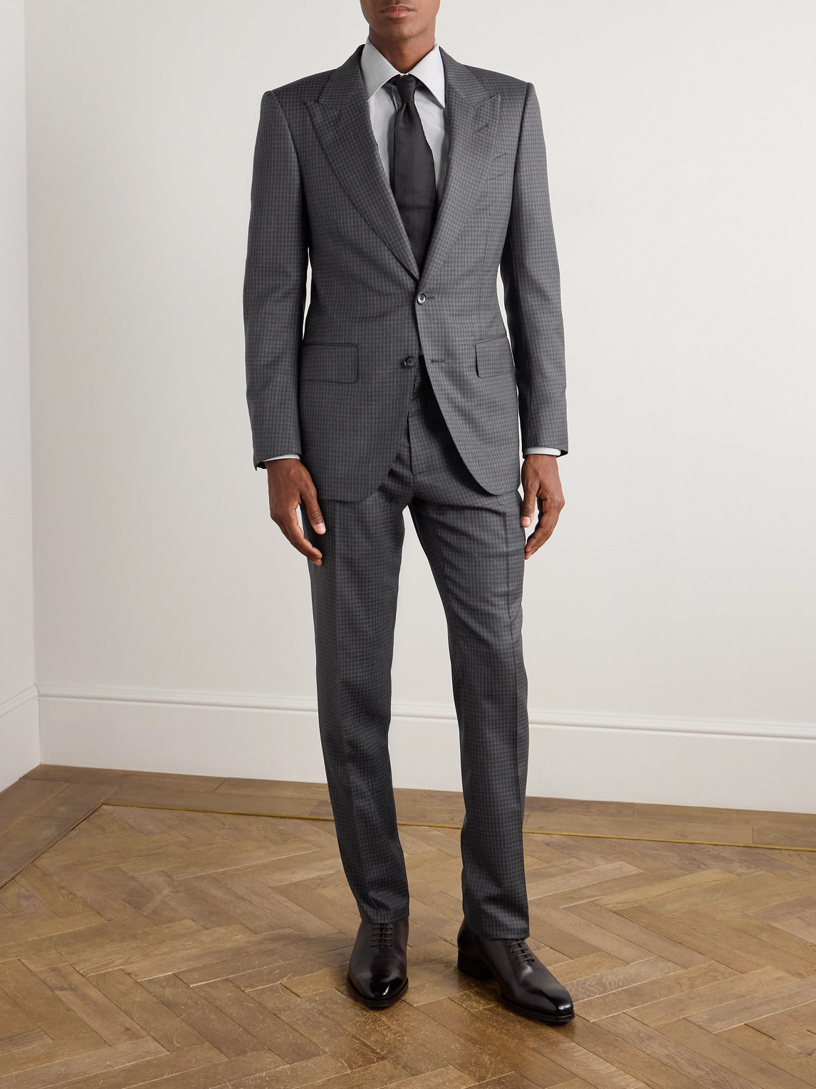 Tom Ford Checked Wool Suit Jacket In Gray