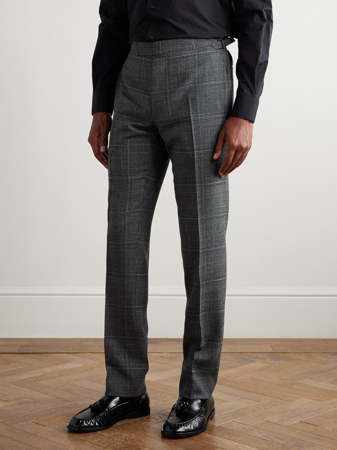  Tom Ford - Shelton Slim-fit Straight-leg Prince Of Wales Checked Wool And Silk-blend Suit Trousers - Men - Gray - It 50 