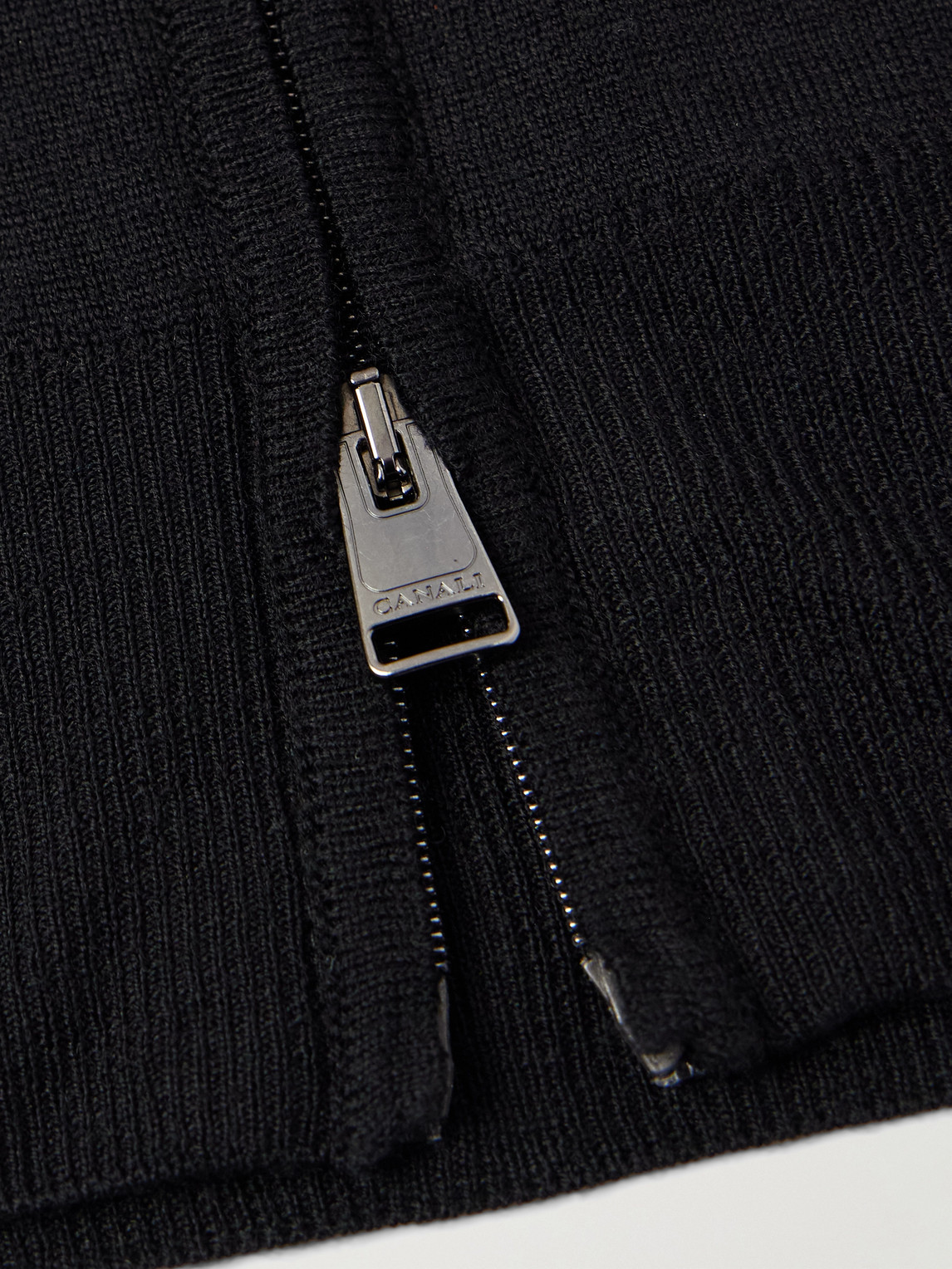 Canali Slim-fit Wool Zip-up Cardigan In Black