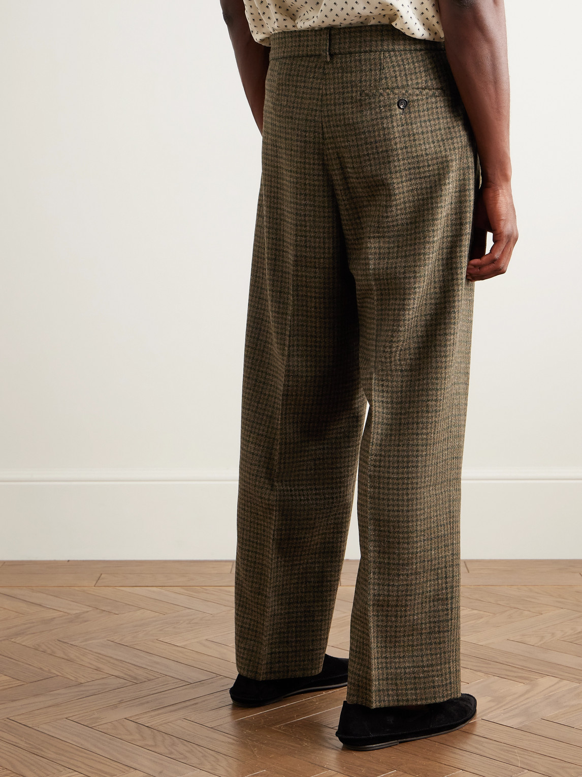 Bode Morris Pleated Straight-leg Houndstooth Wool Trousers In Green