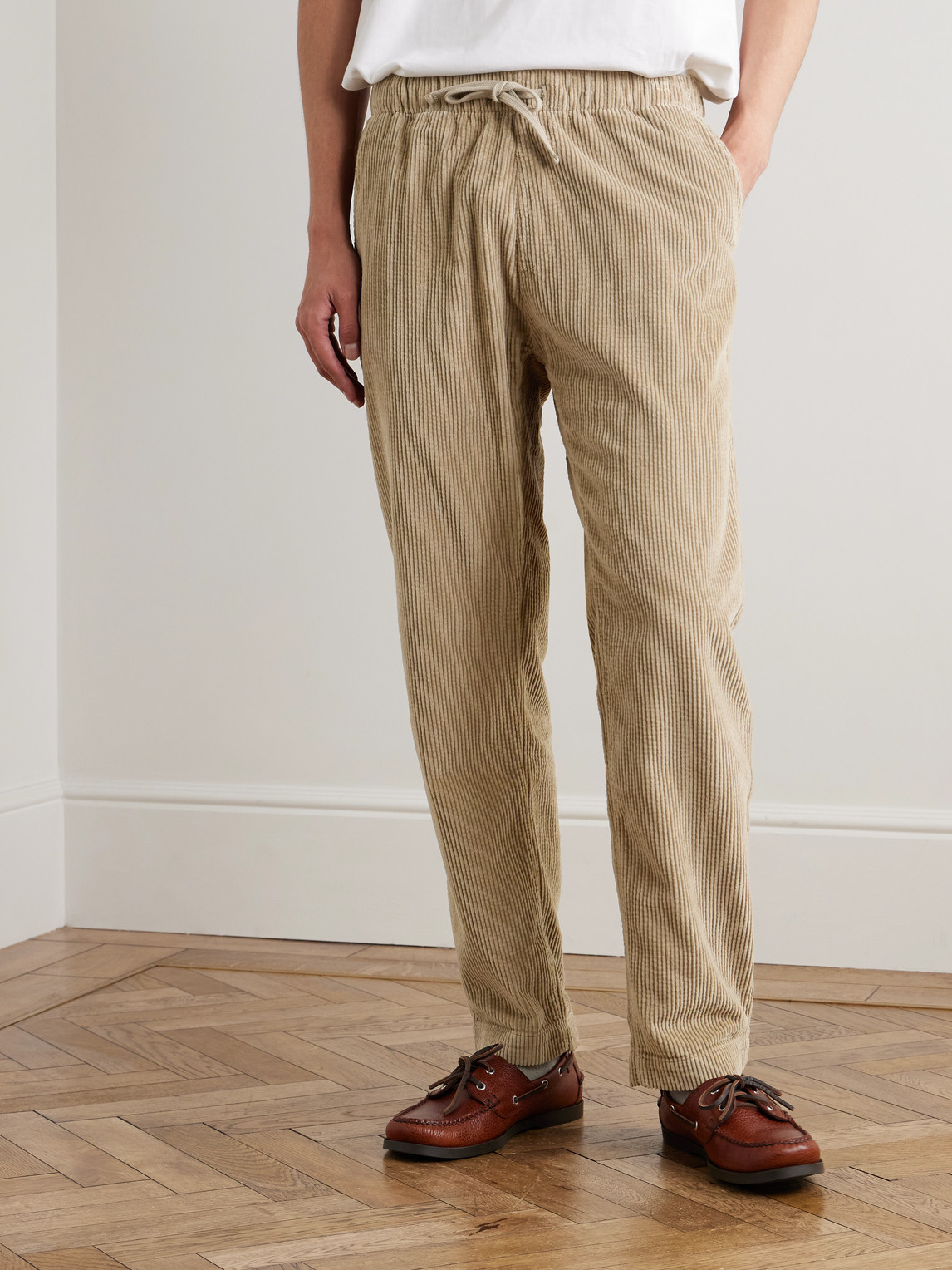 Hartford Joggy Straight-leg Cotton-corduroy Drawstring Trousers In Neutral