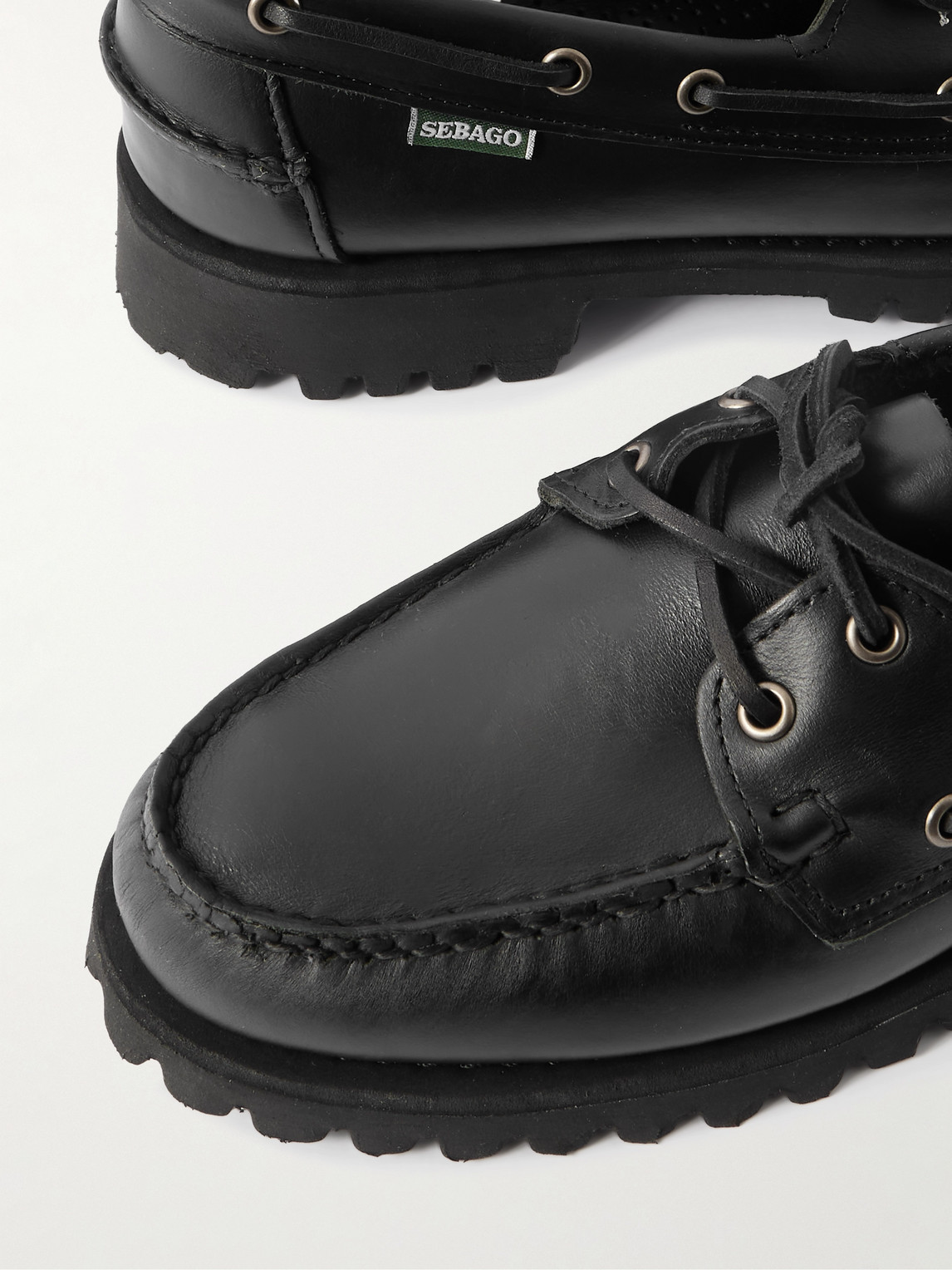 Sebago Brogues With Round Toe And Eyelet Detailing In Black
