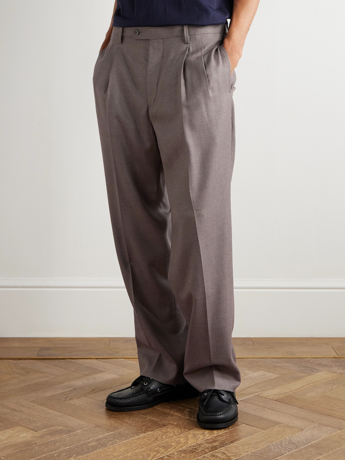 Auralee Wide-leg Pleated Wool-twill Trousers In Brown