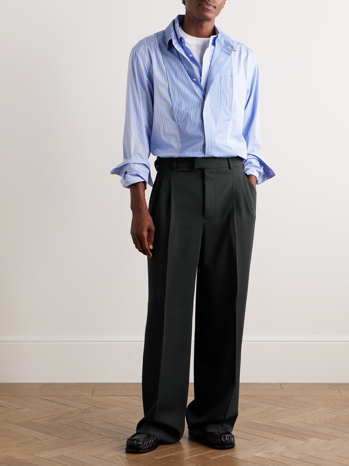 Ami Alexandre Mattiussi Wide-leg Pleated Virgin Wool-tricotine Trousers In Black