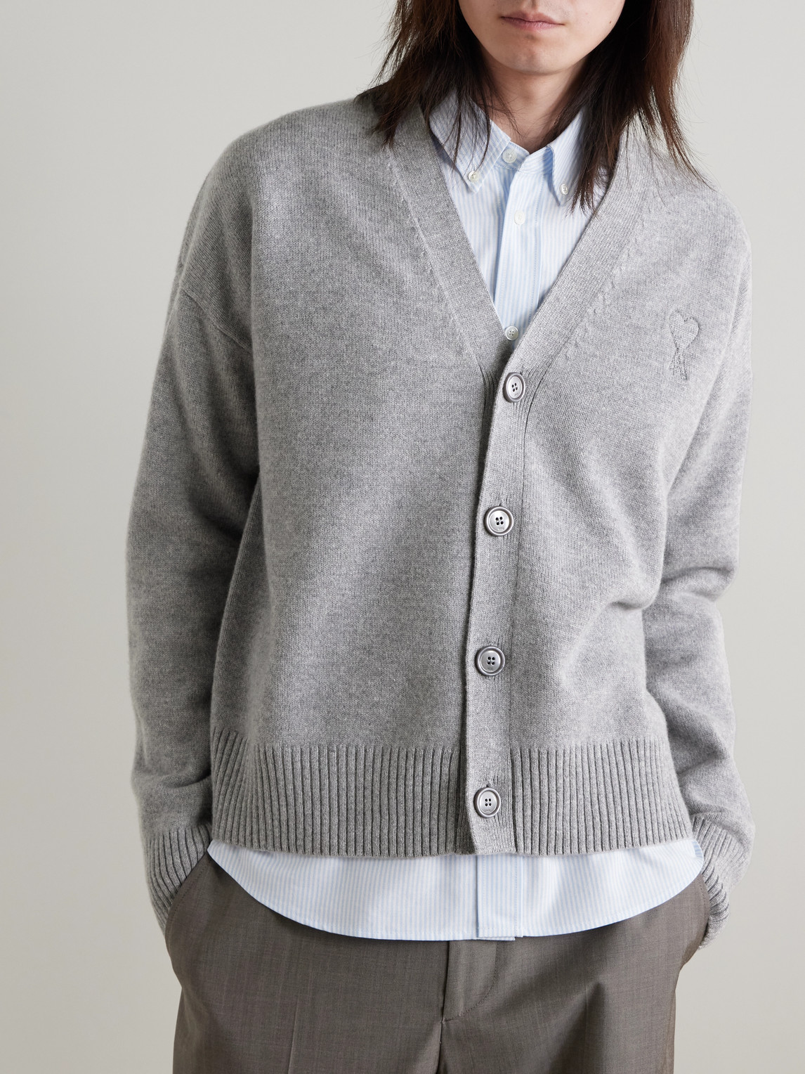 Ami Alexandre Mattiussi Logo-embroidered Wool And Cashmere-blend Cardigan In Gray