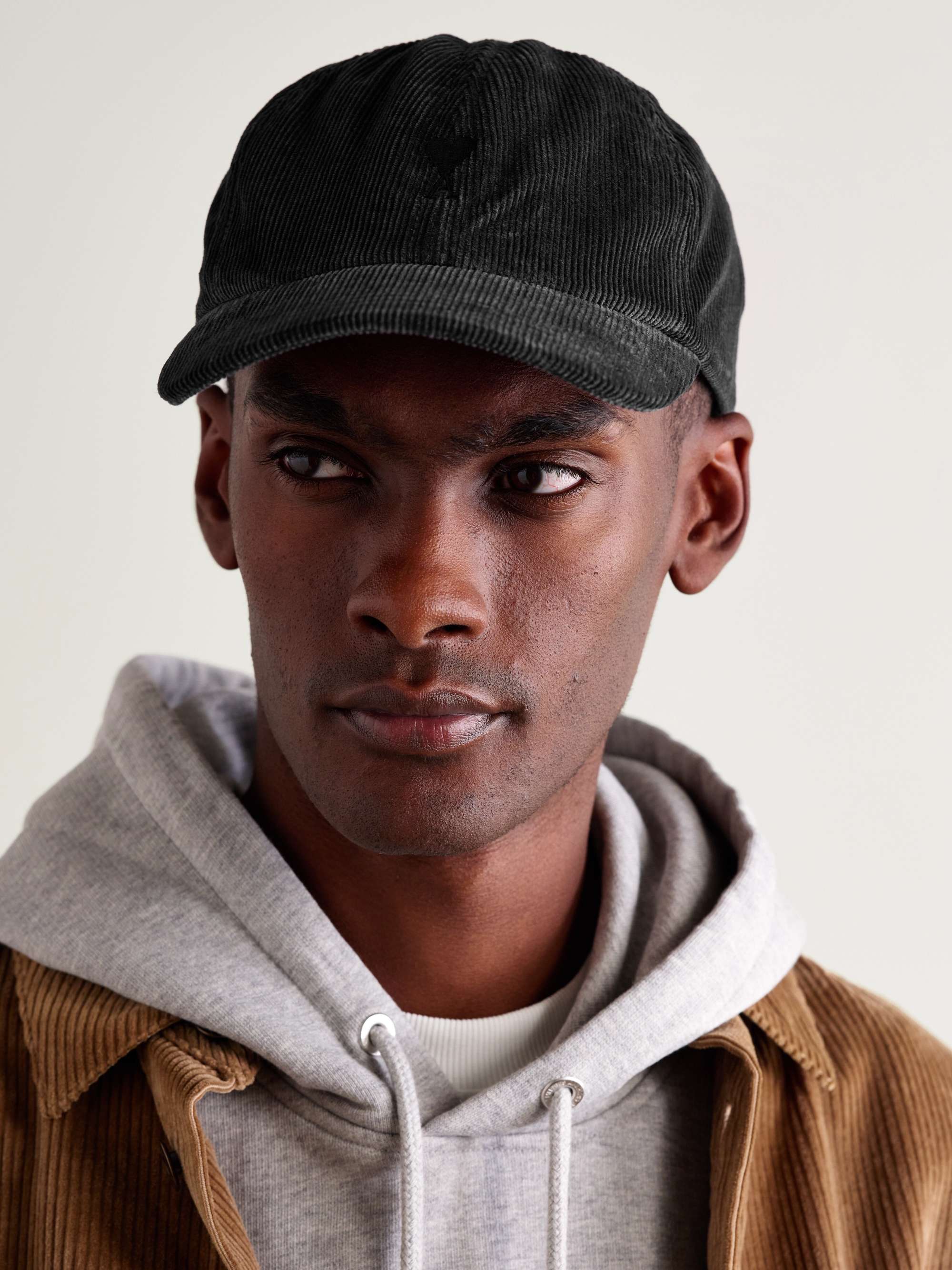 AMI PARIS コットンコーデュロイ ベースボールキャップ ロゴ刺繍