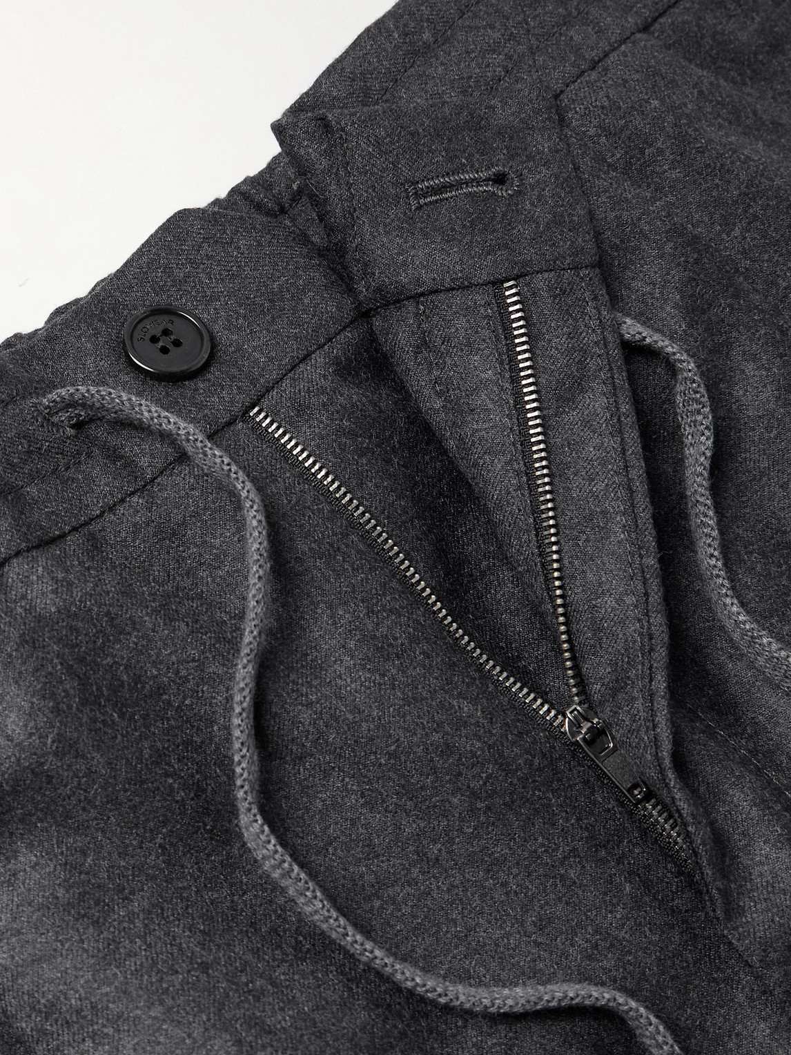 Incotex Tapered Pleated Virgin Wool-flannel Drawstring Trousers In Black