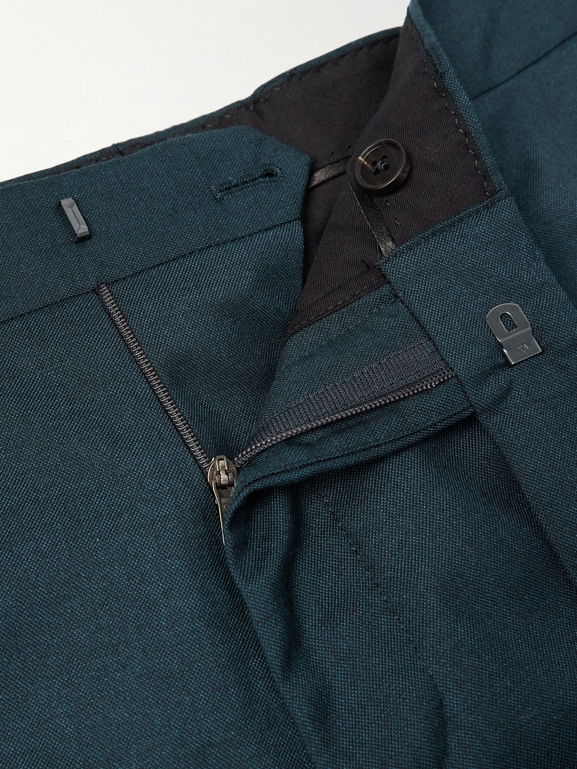 Mr P. - Slim-Fit