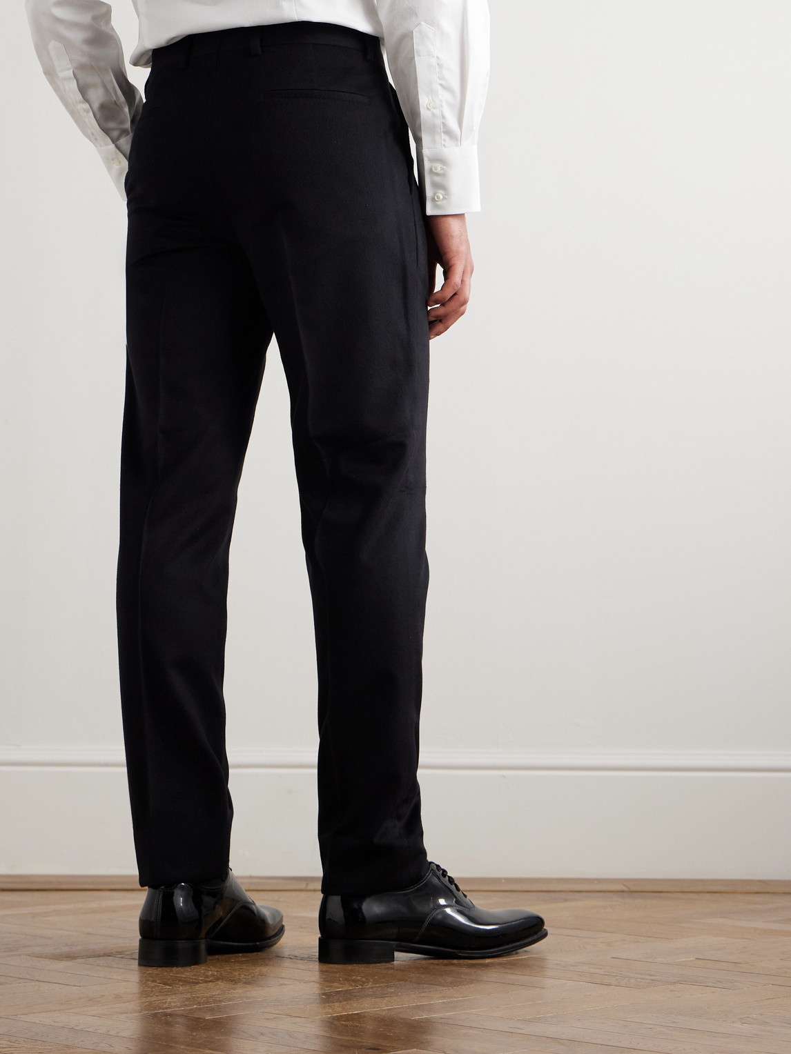 Brunello Cucinelli Straight-leg Pleated Wool And Cashmere-blend Flannel Suit Trousers In Black