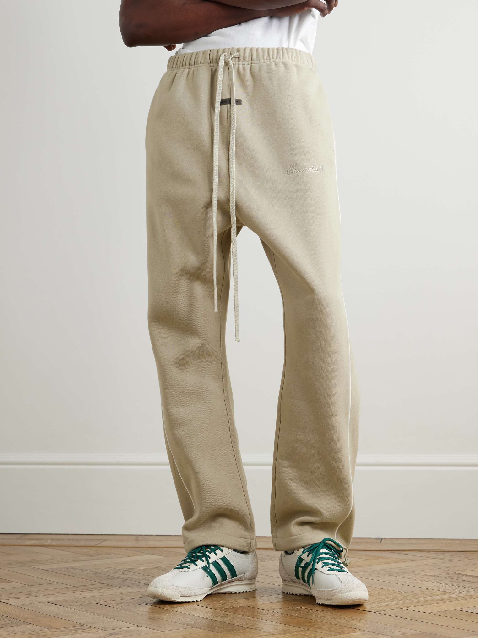 FEAR OF GOD ESSENTIALS 