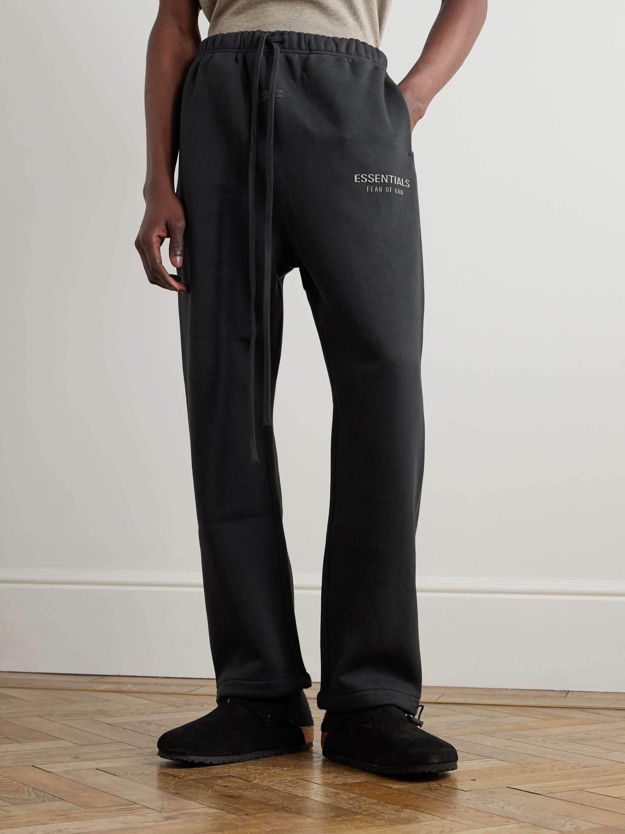 FEAR OF GOD ESSENTIALS 
