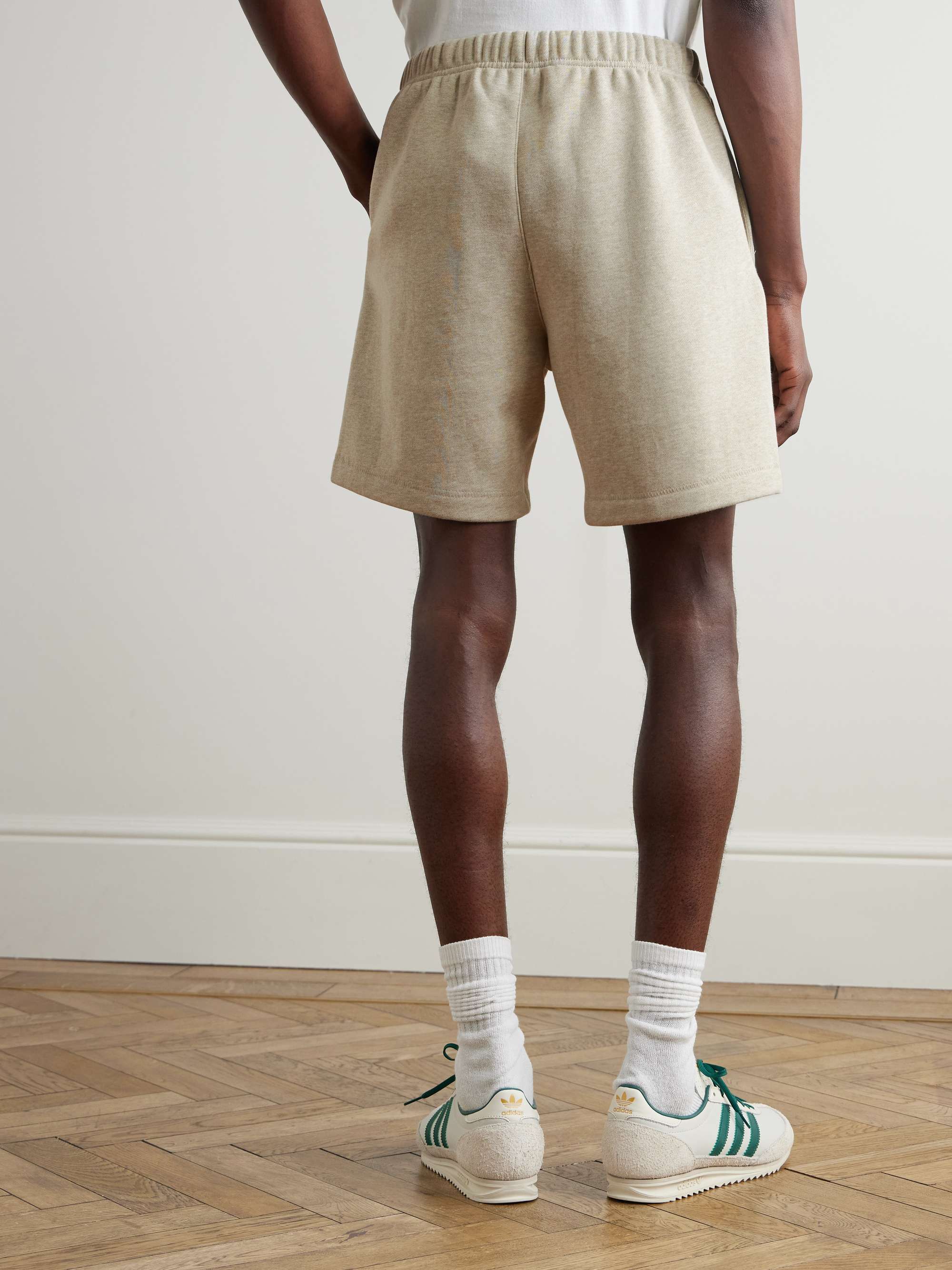 FEAR OF GOD ESSENTIALS 