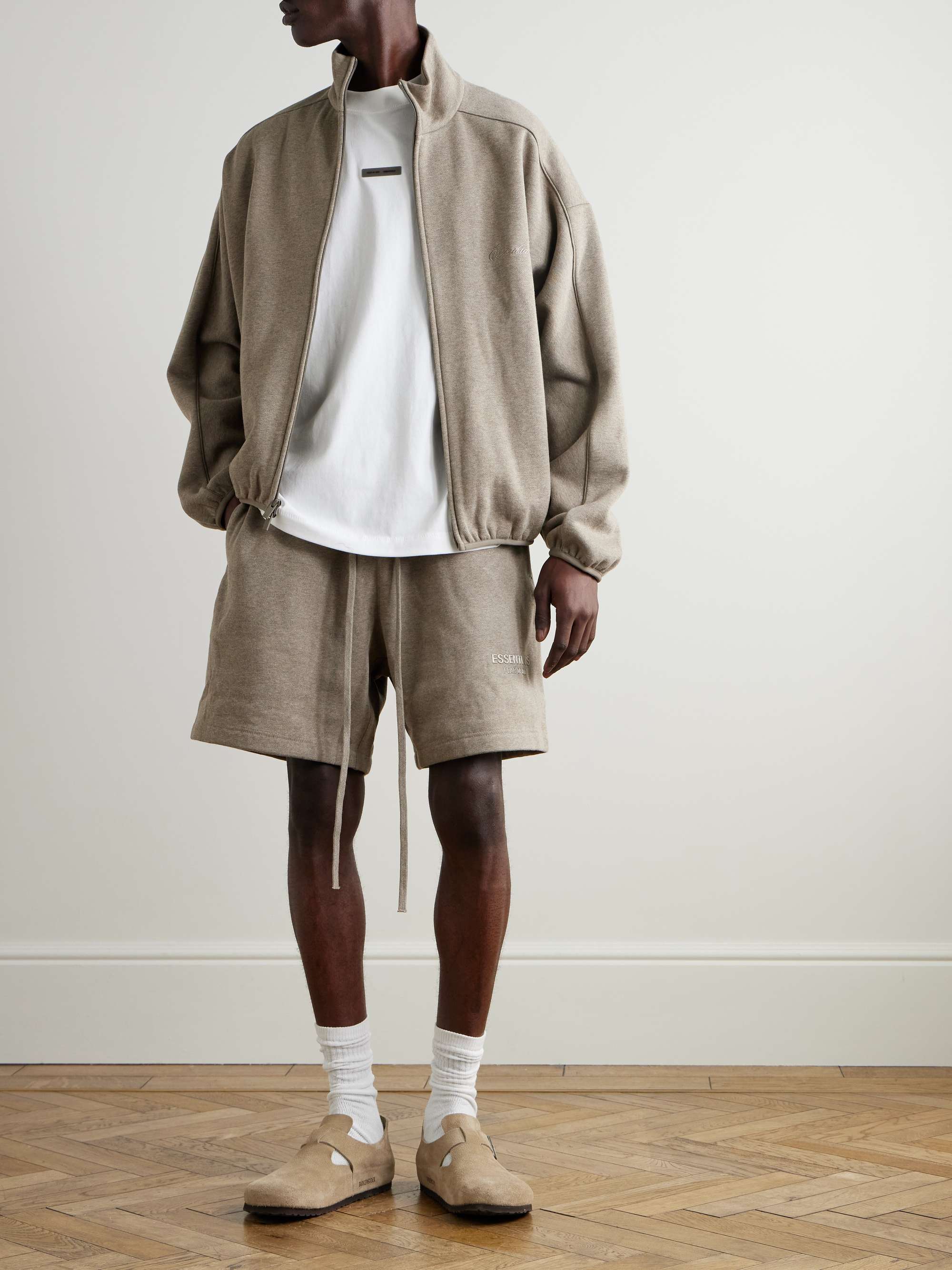 FEAR OF GOD ESSENTIALS 