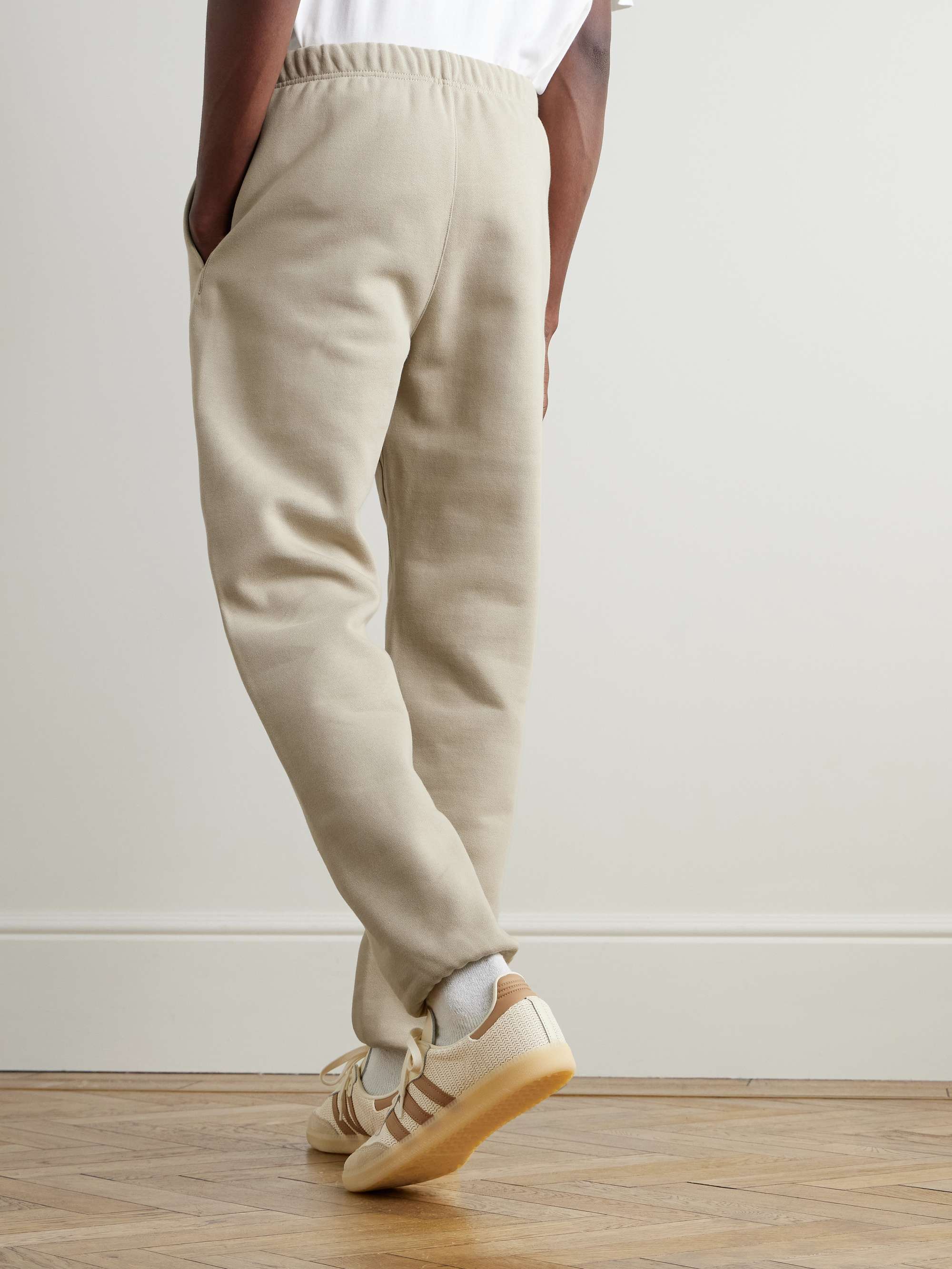 FEAR OF GOD ESSENTIALS 