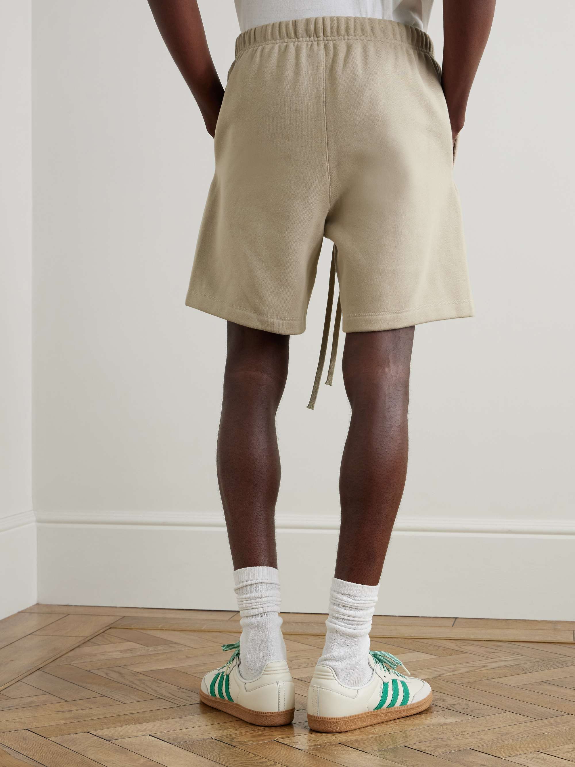FEAR OF GOD ESSENTIALS 