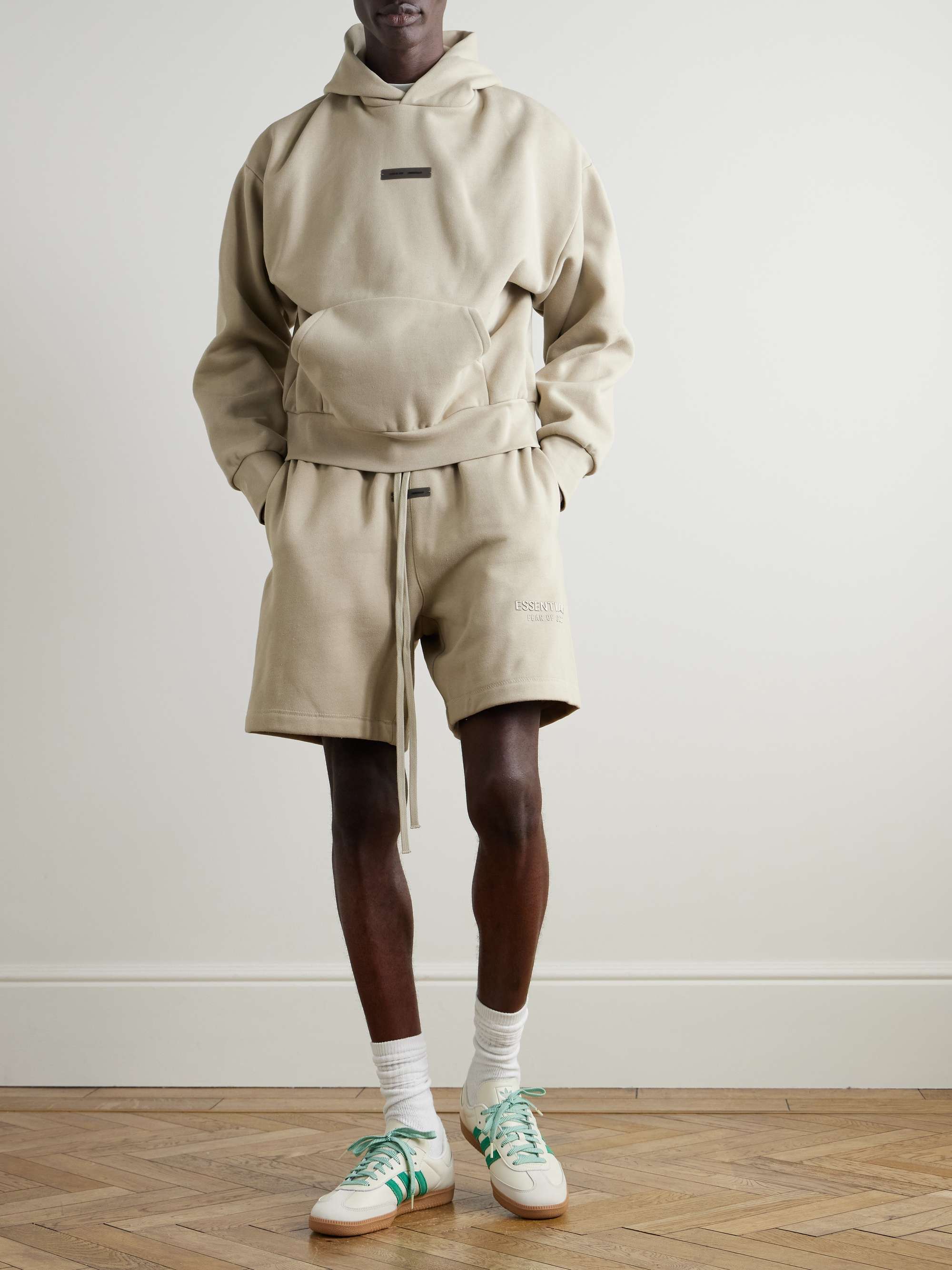 FEAR OF GOD ESSENTIALS 