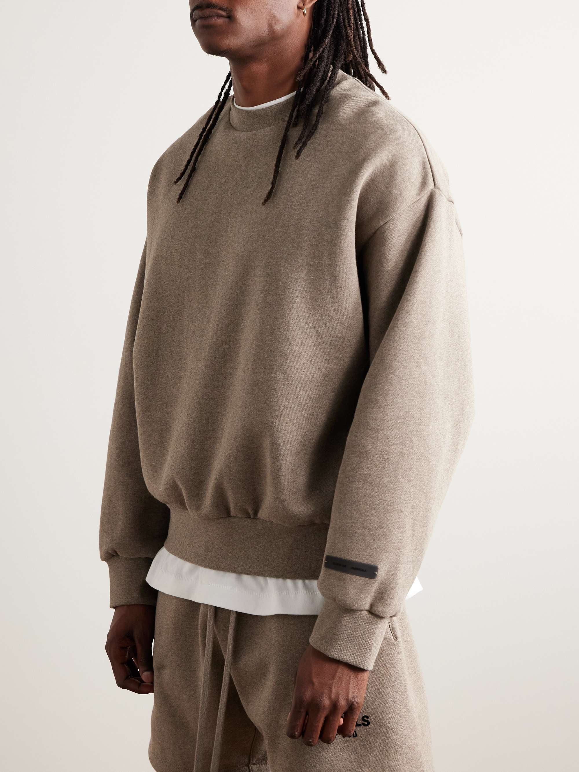 FEAR OF GOD ESSENTIALS 