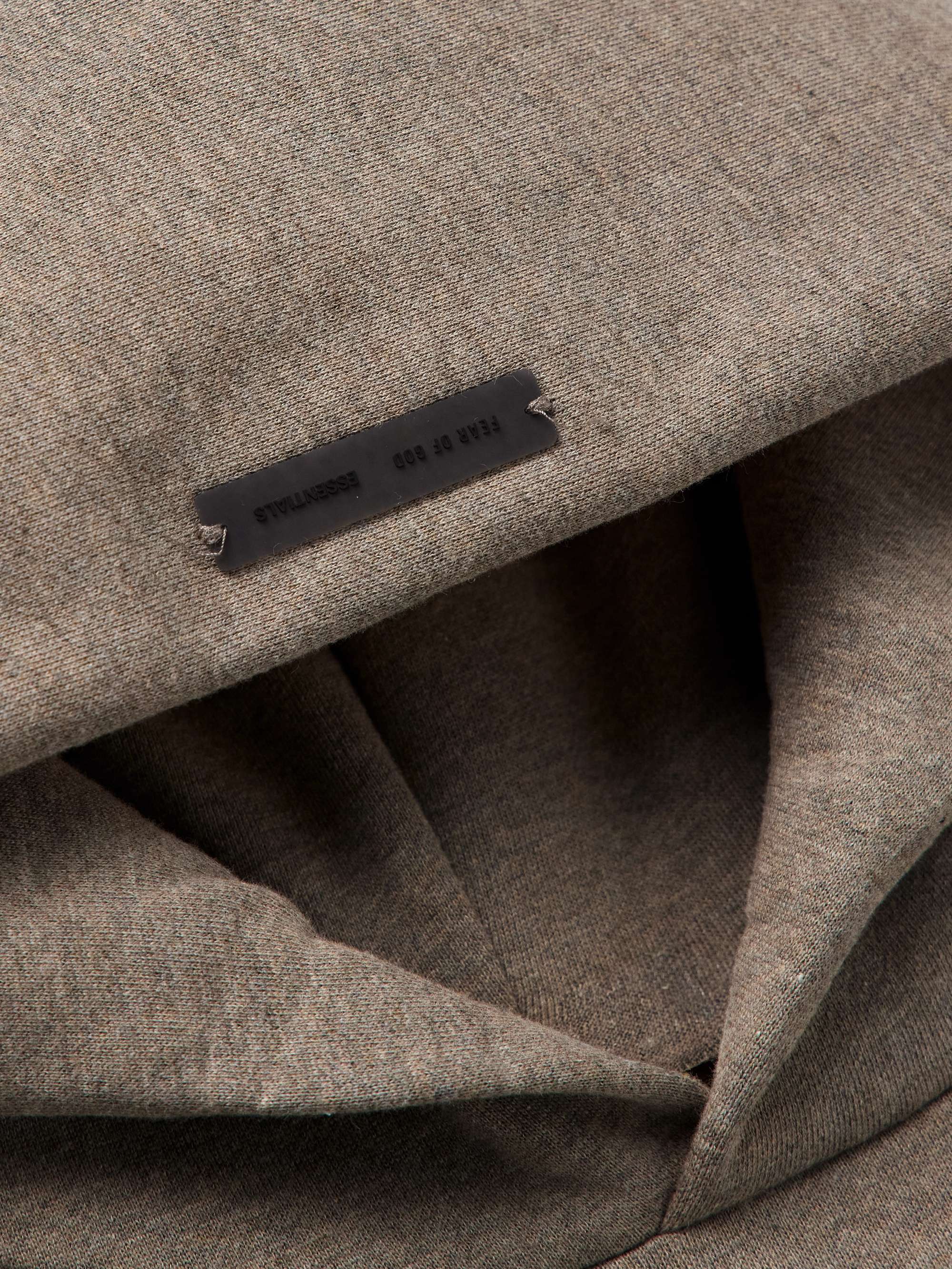 FEAR OF GOD ESSENTIALS 