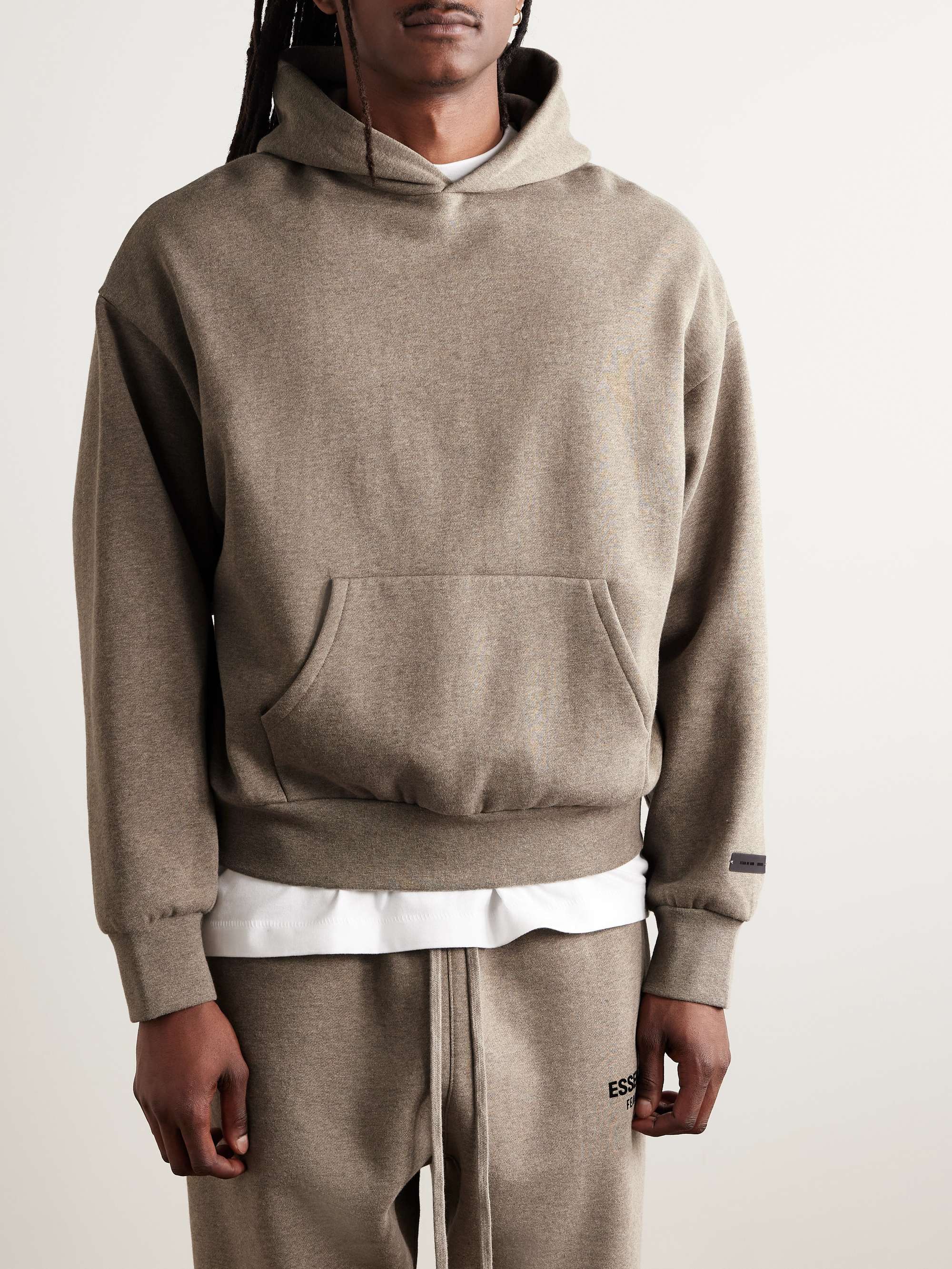 FEAR OF GOD ESSENTIALS 