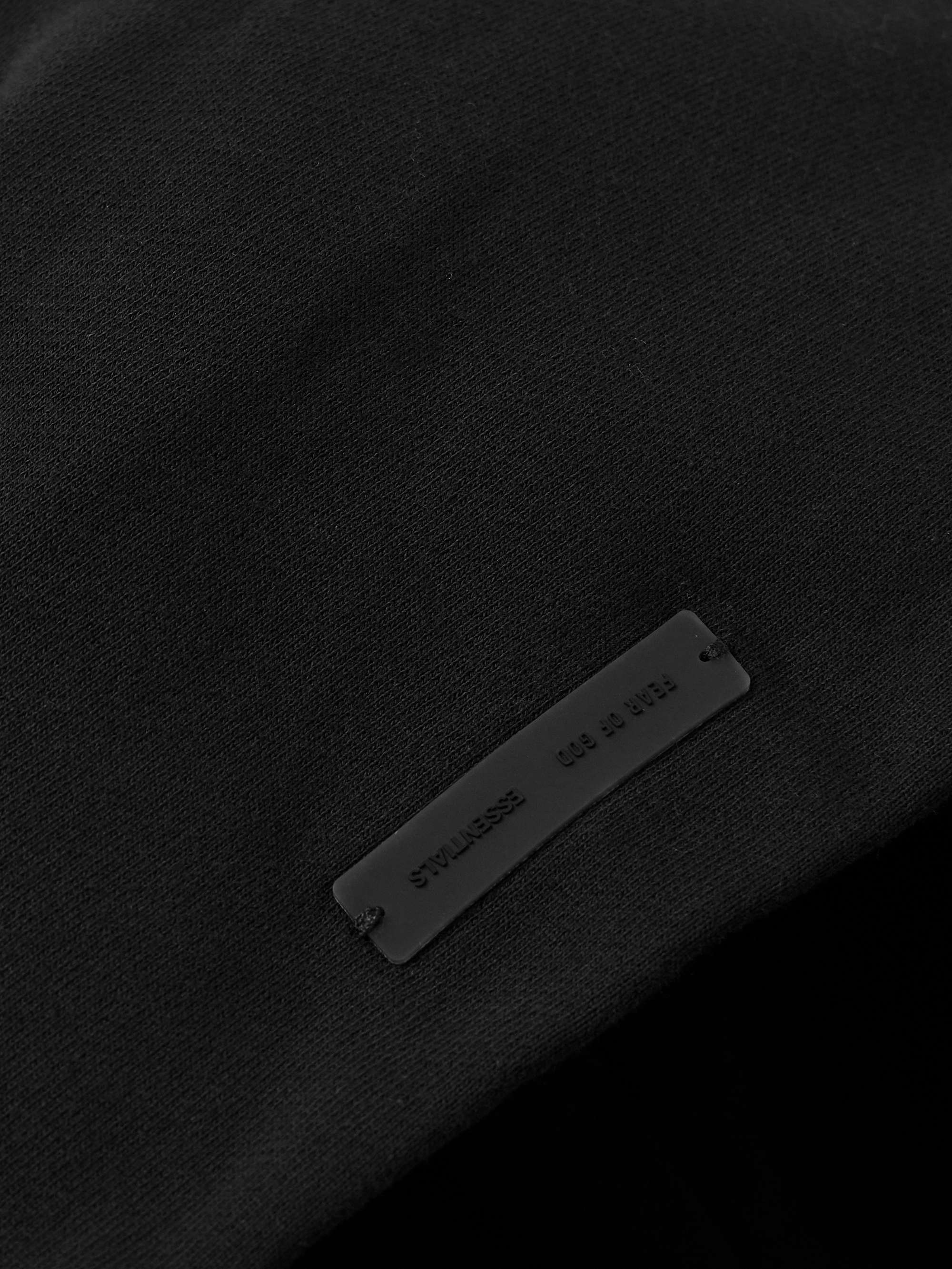 FEAR OF GOD ESSENTIALS 