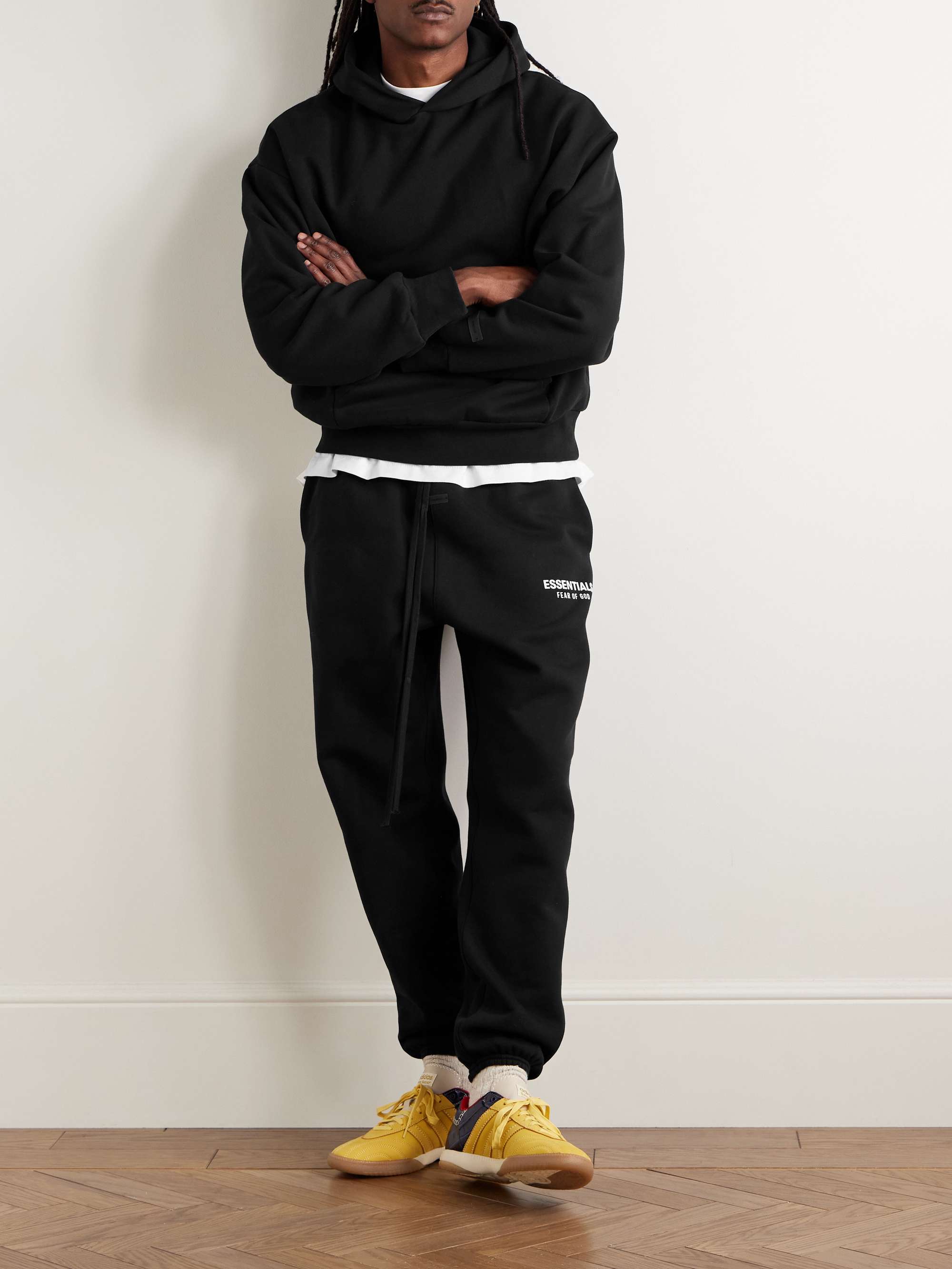 FEAR OF GOD ESSENTIALS 