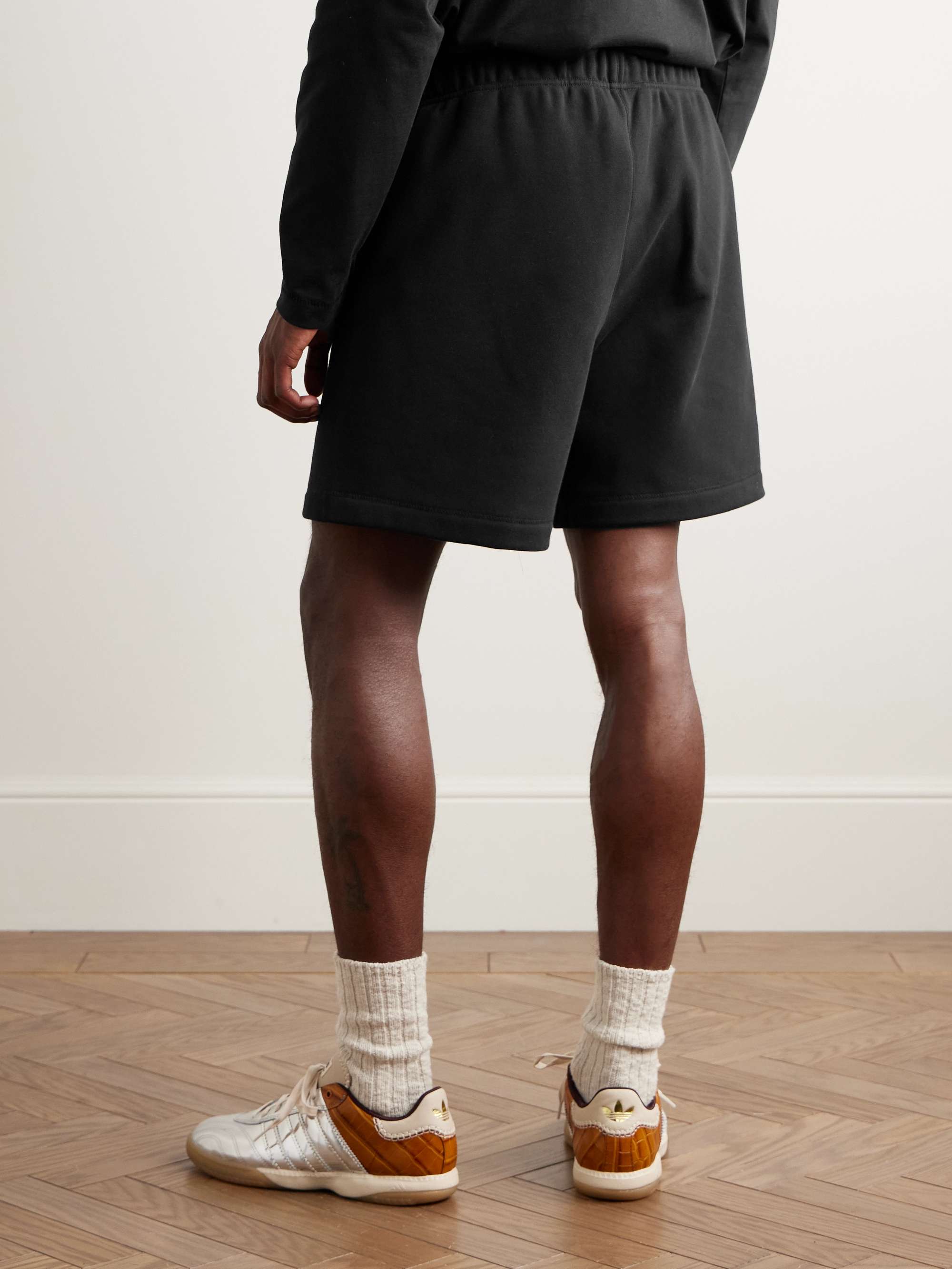 FEAR OF GOD ESSENTIALS 